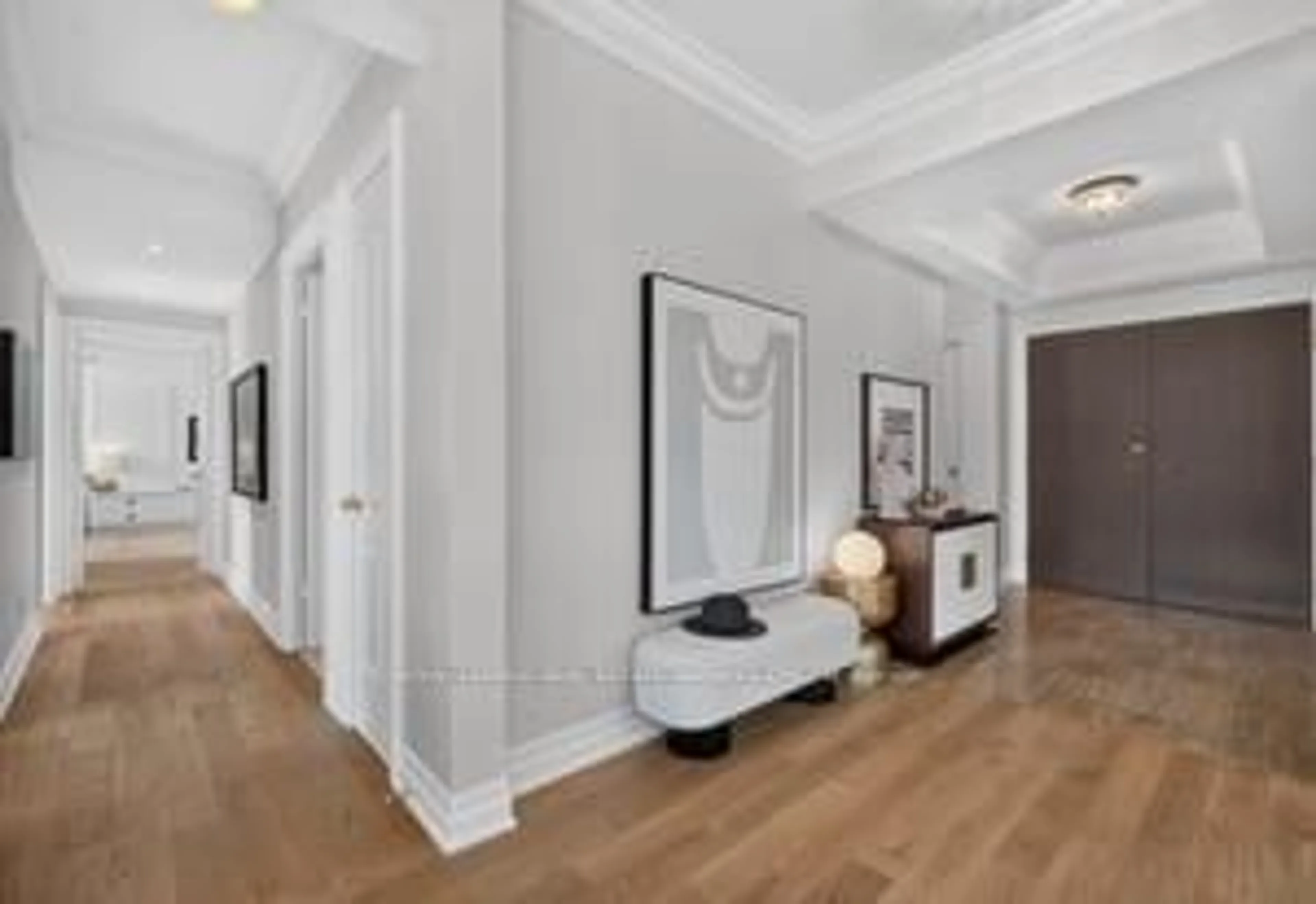 Indoor entryway for 18 William Carson Cres #808, Toronto Ontario M2P 2G6