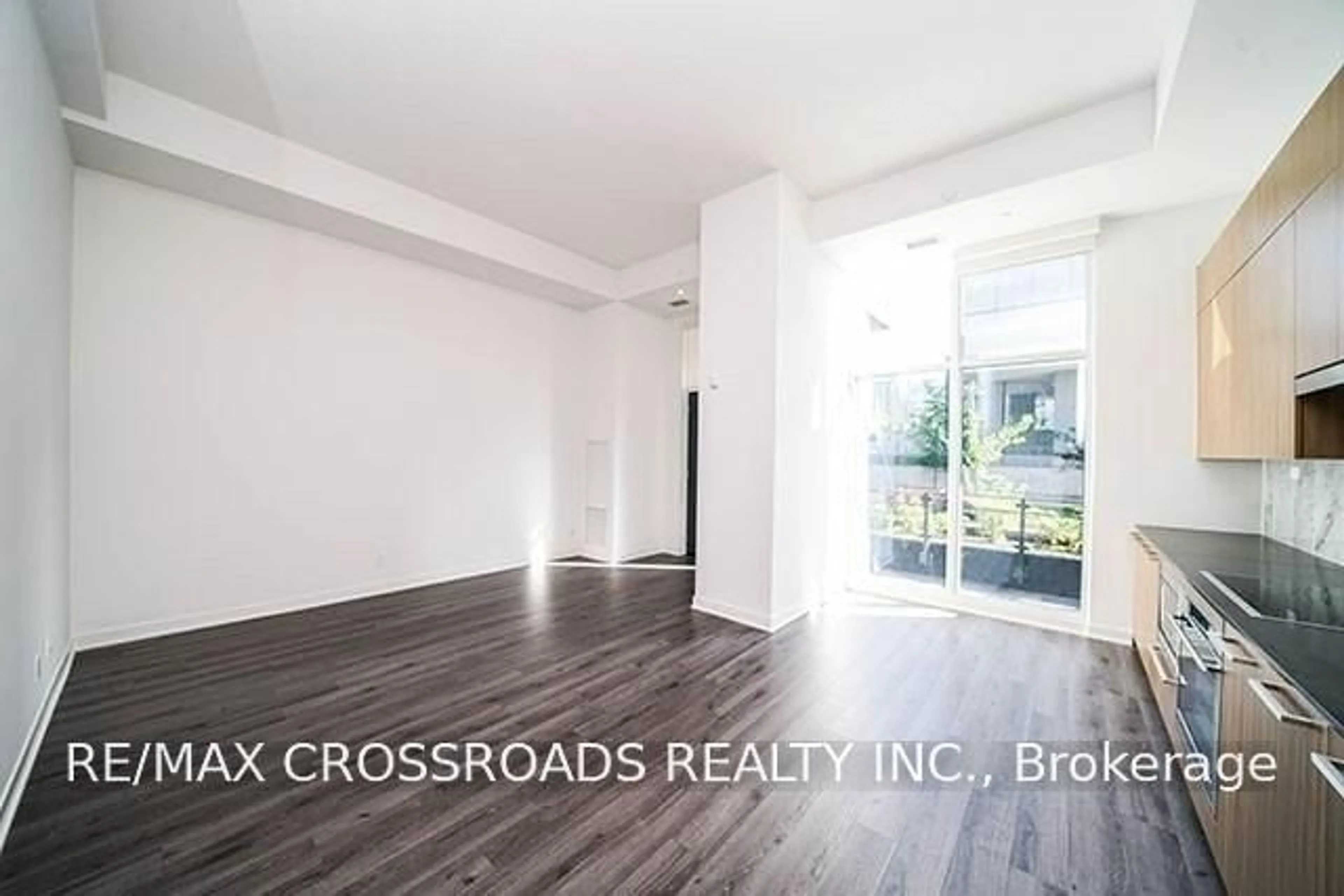 Indoor entryway for 58 Queens Wharf Rd #Th05, Toronto Ontario M5V 0J9