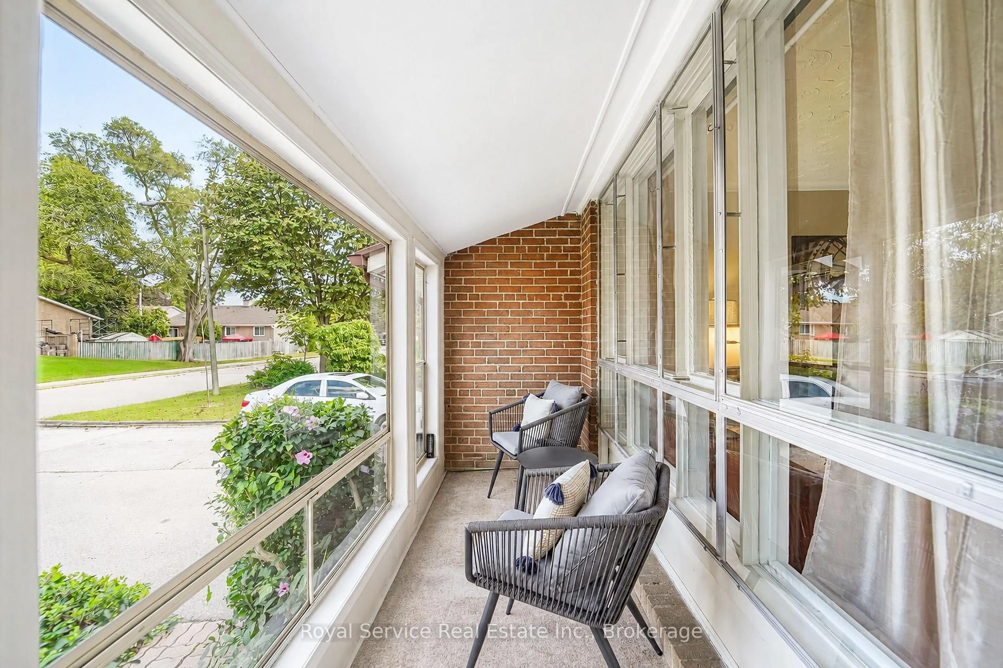 Unknown for 65 Combermere Dr, Toronto Ontario M3A 2W4