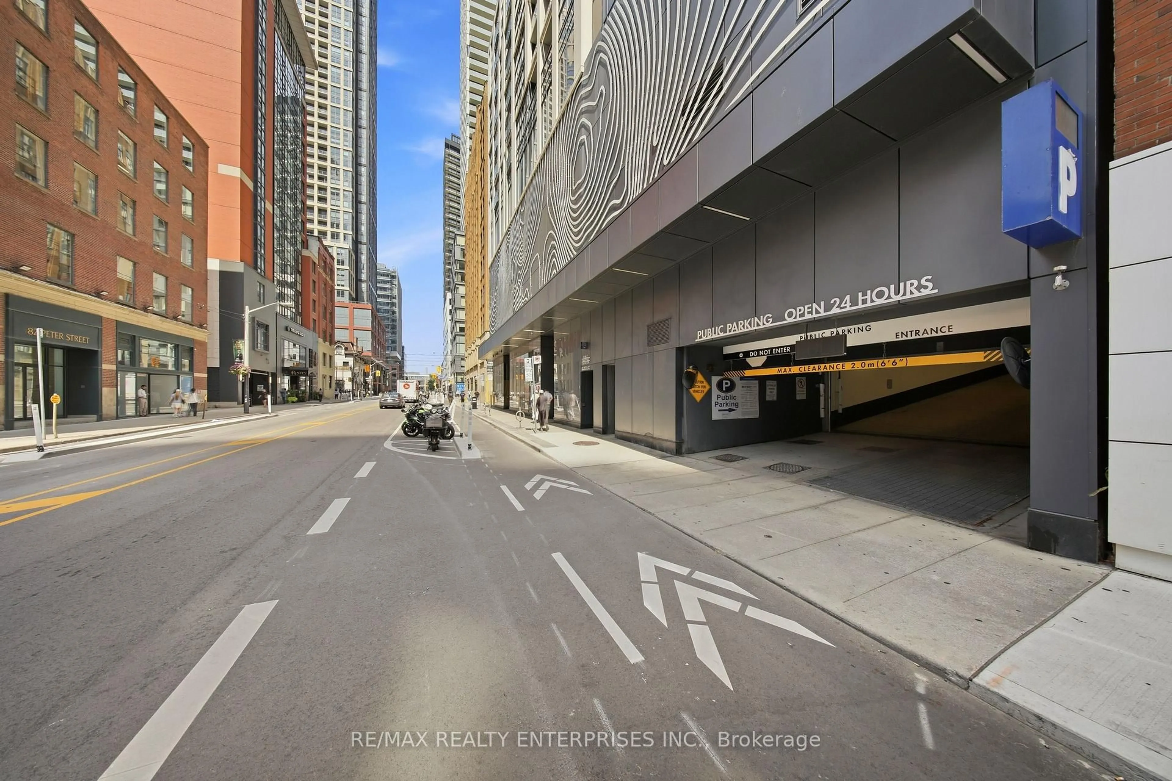 Unknown for 87 Peter St #2510, Toronto Ontario M5V 2G4