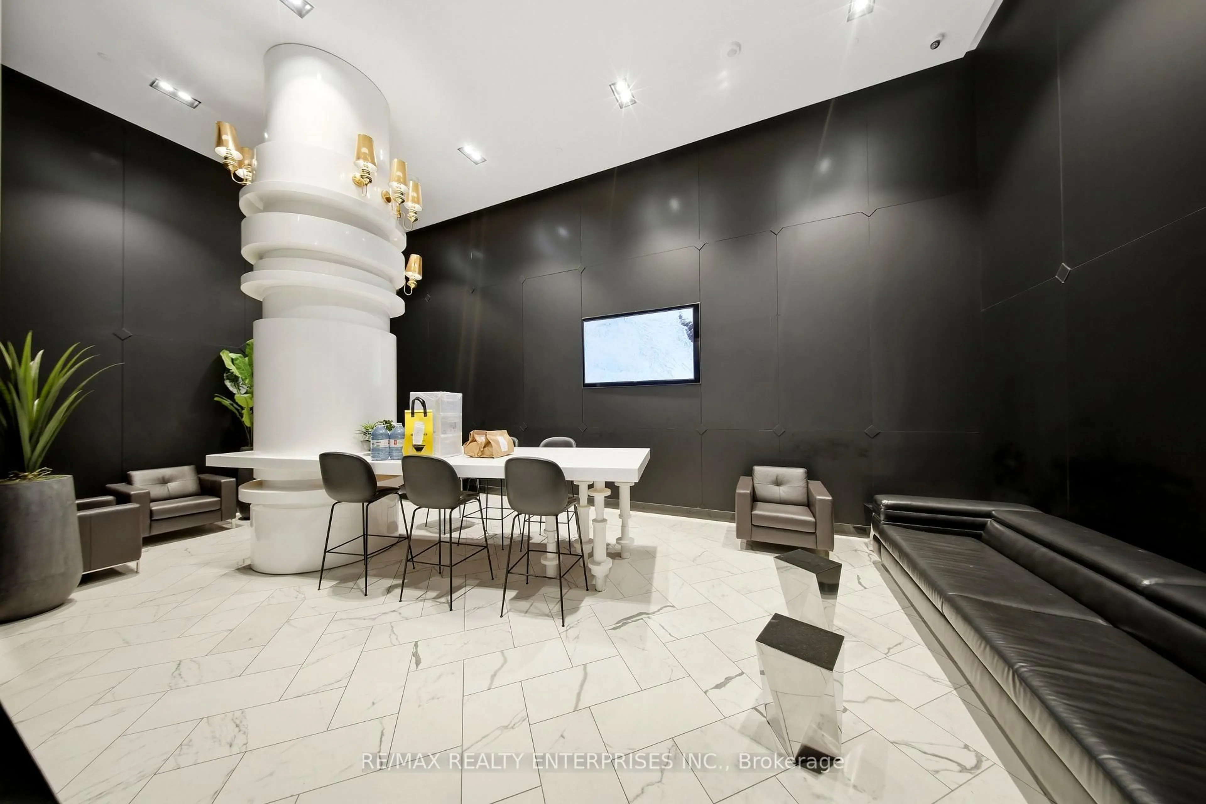 Lobby for 87 Peter St #2510, Toronto Ontario M5V 2G4