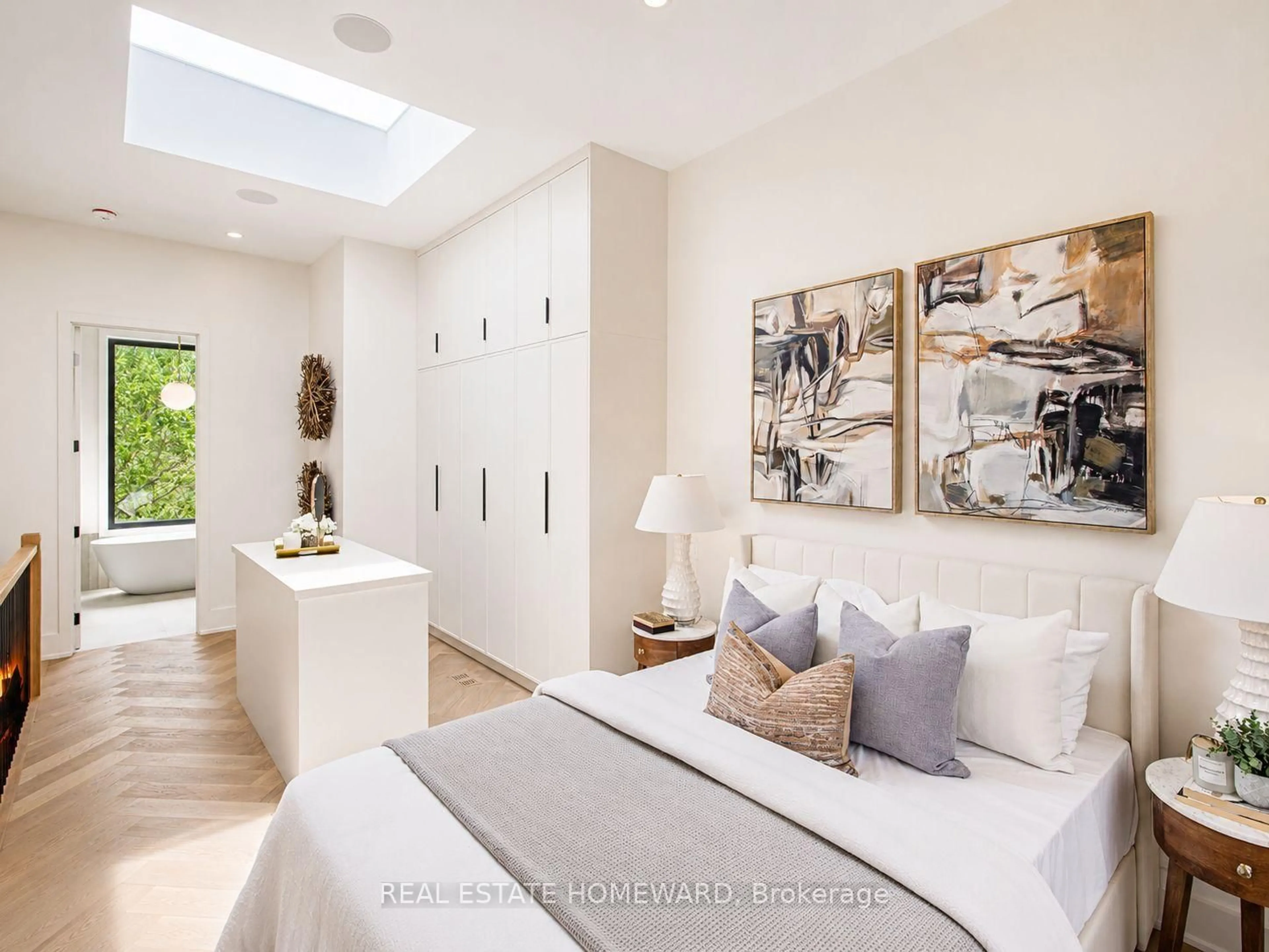 Unknown for 3 Rebecca St, Toronto Ontario M6J 1K8
