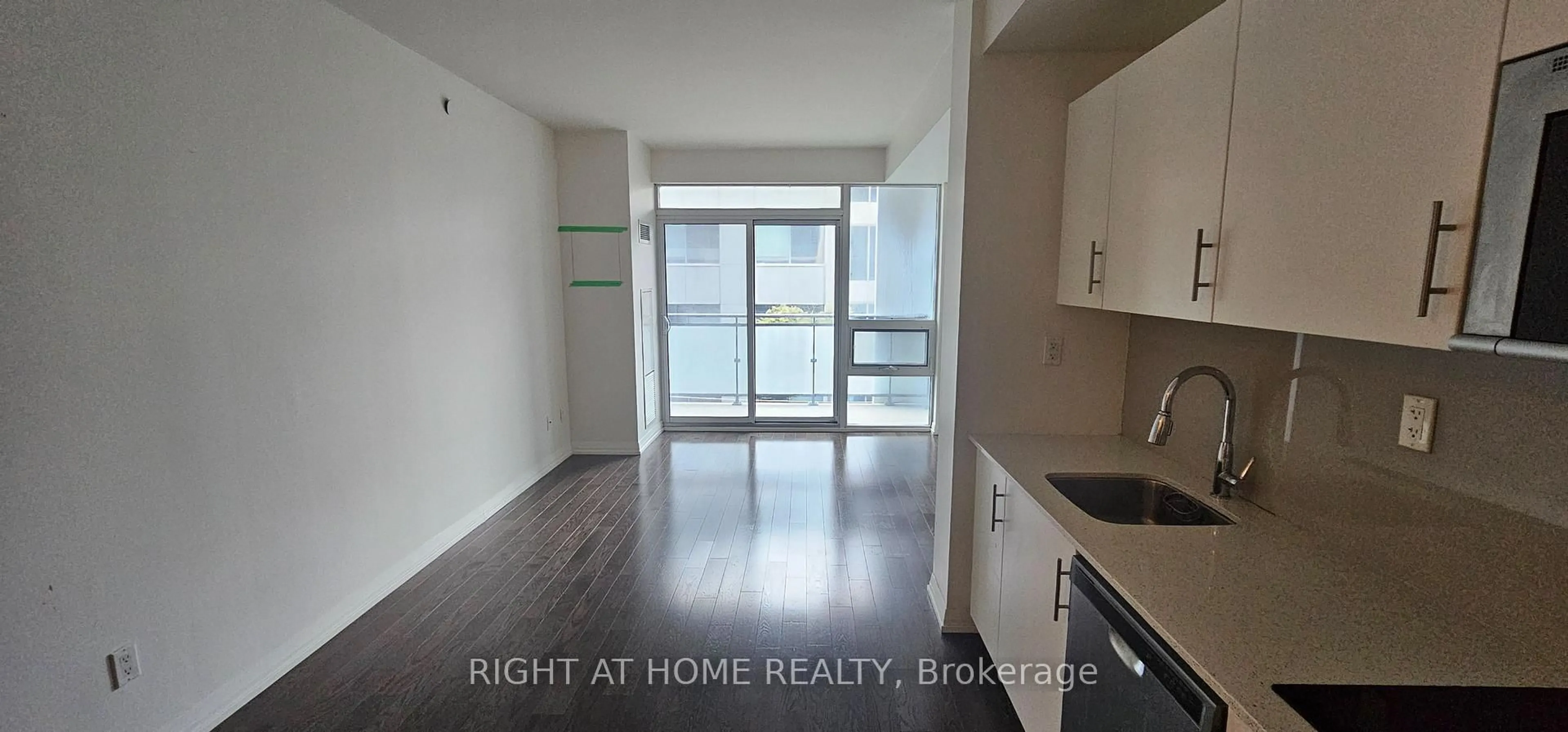 A pic of a room for 460 Adelaide St #632, Toronto Ontario M5A 0E7