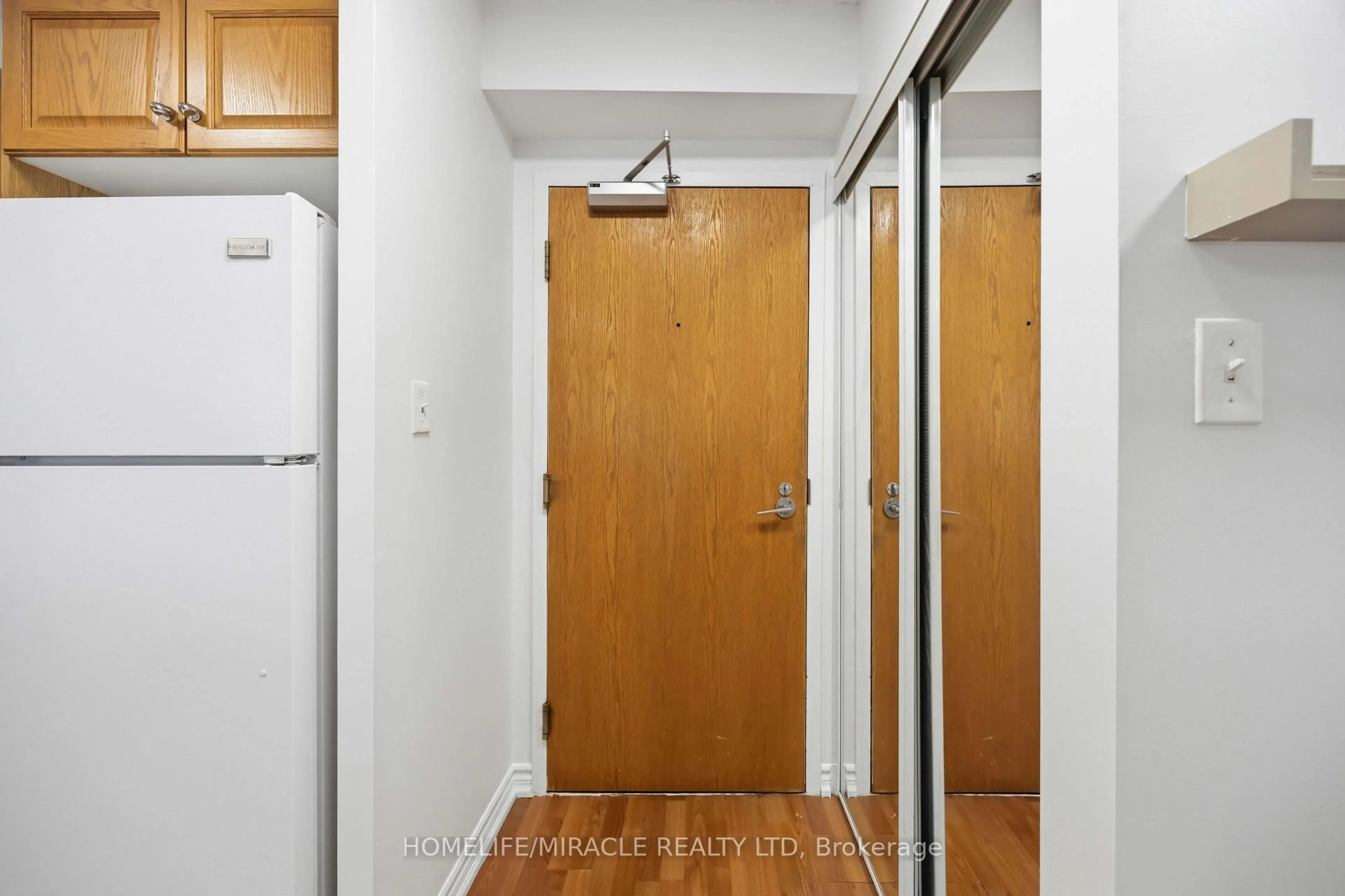Unknown for 7 Lorraine Dr #1010, Toronto Ontario M2N 7H2