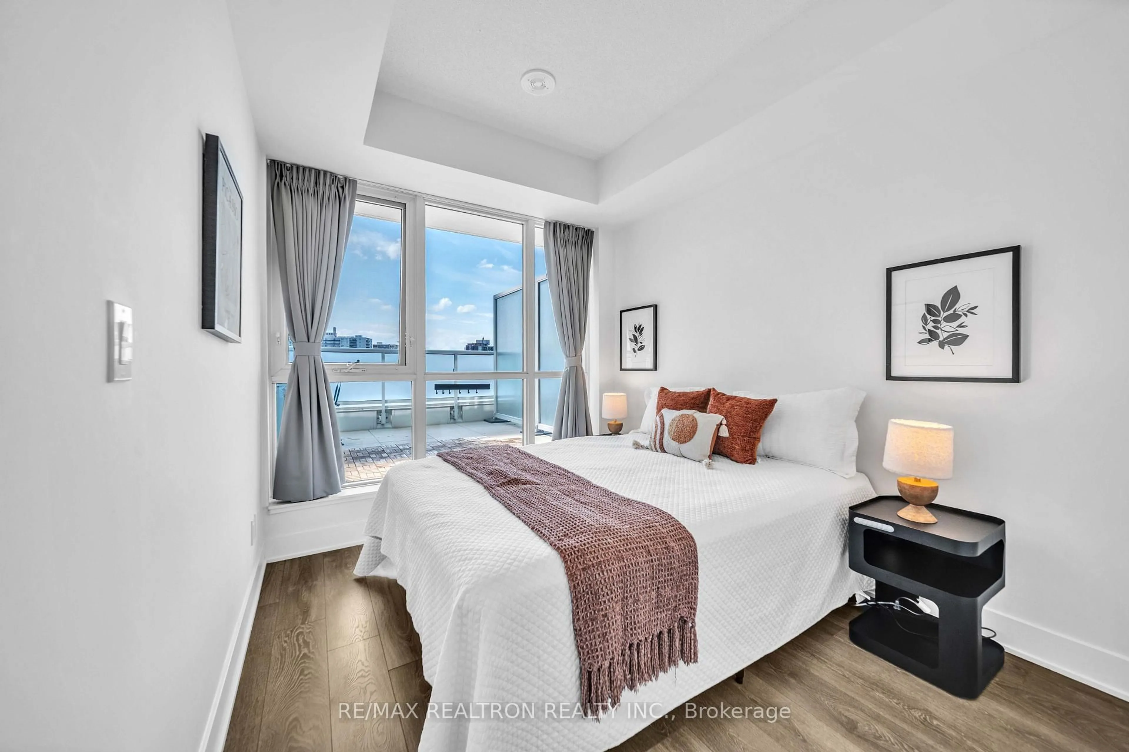 Bedroom with bed, unknown for 188 Fairview Mall Dr #606, Toronto Ontario M2J 0H7