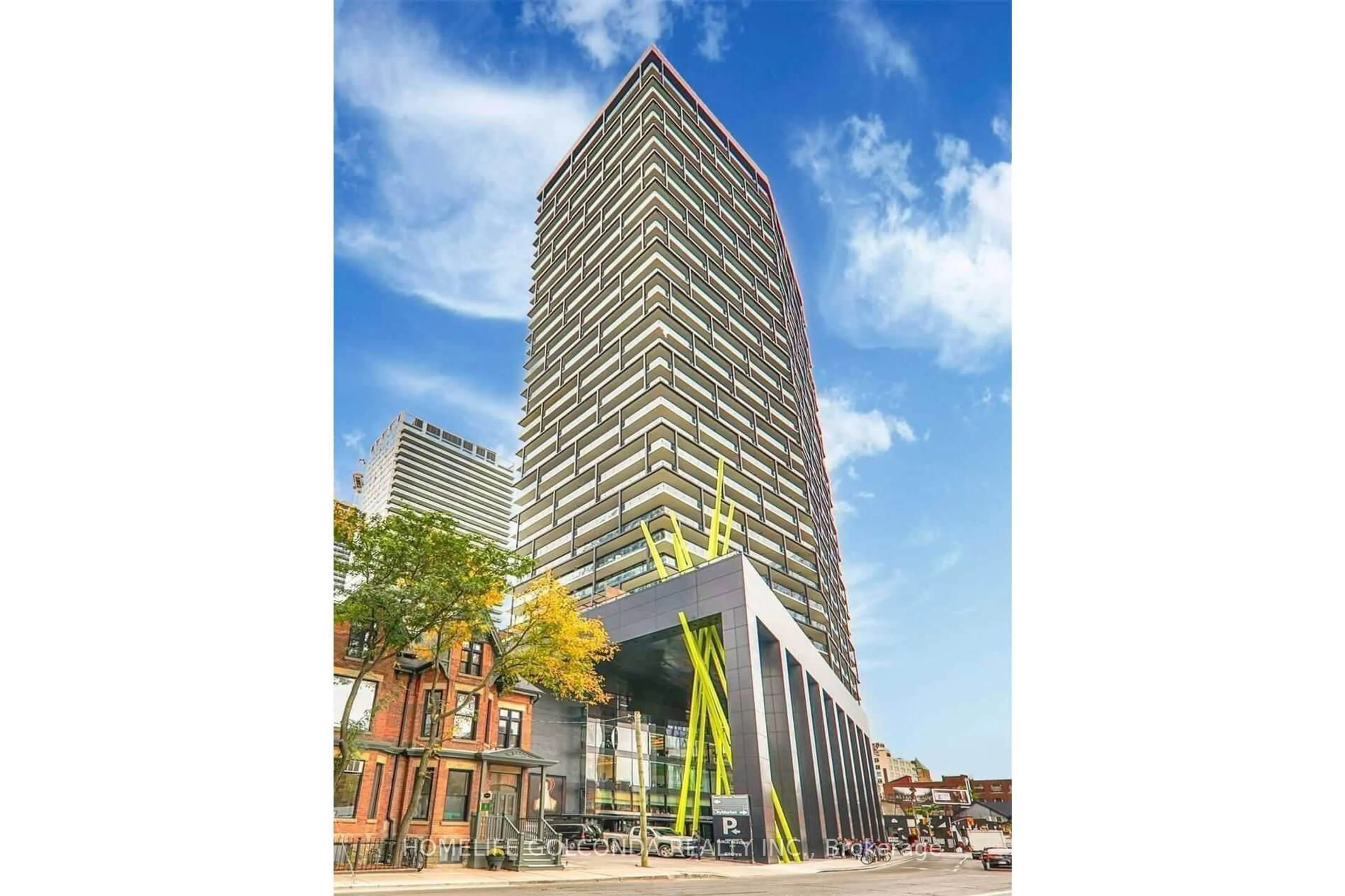 Indoor foyer for 125 Peter St #3307, Toronto Ontario M5V 2H1