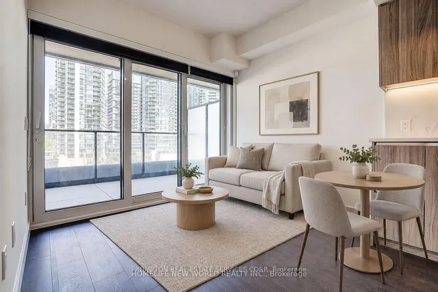 1 Concord Cityplace Way #538, Toronto 2