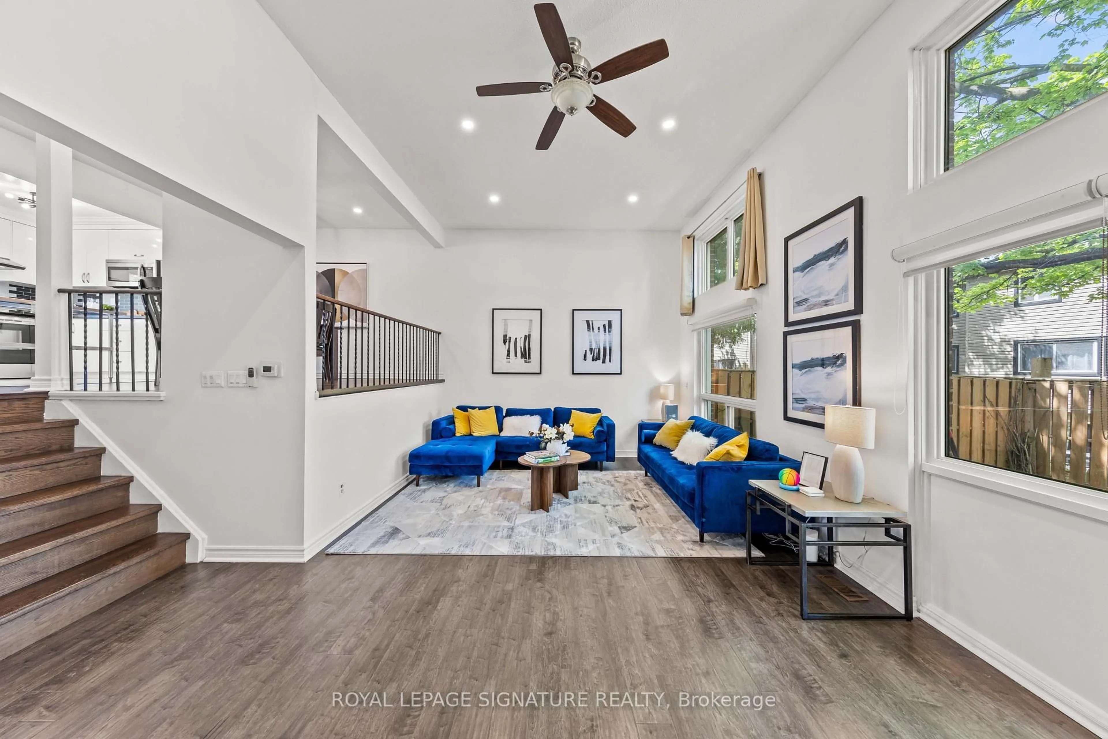 Living room with furniture, unknown for 109 Jenny Wren Way #62, Toronto Ontario M2H 2Z1