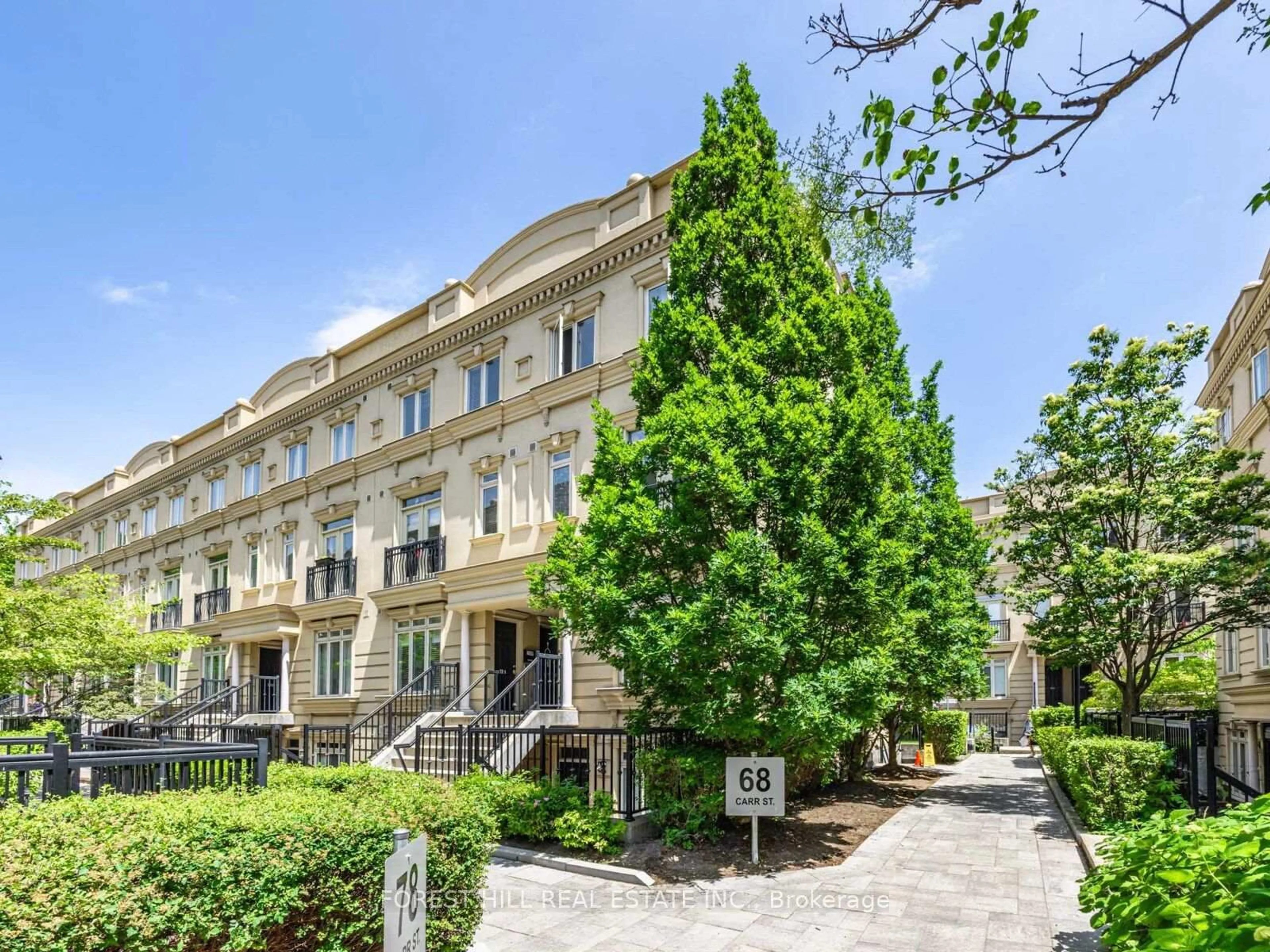 Patio, unknown for 68 Carr St #TH 3, Toronto Ontario M5T 1B7