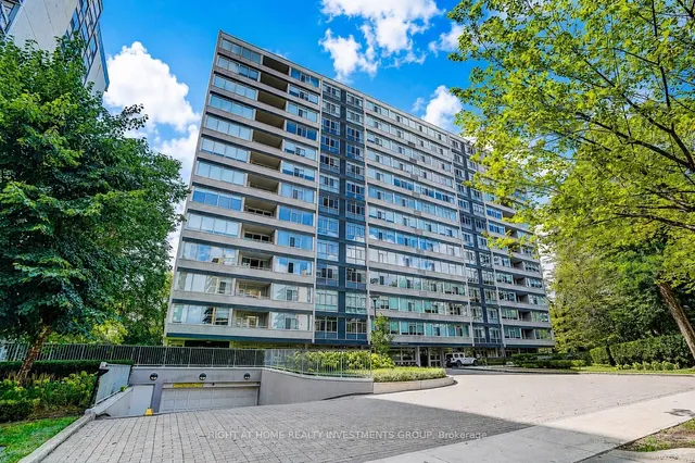500 Avenue Rd #102, Toronto 3