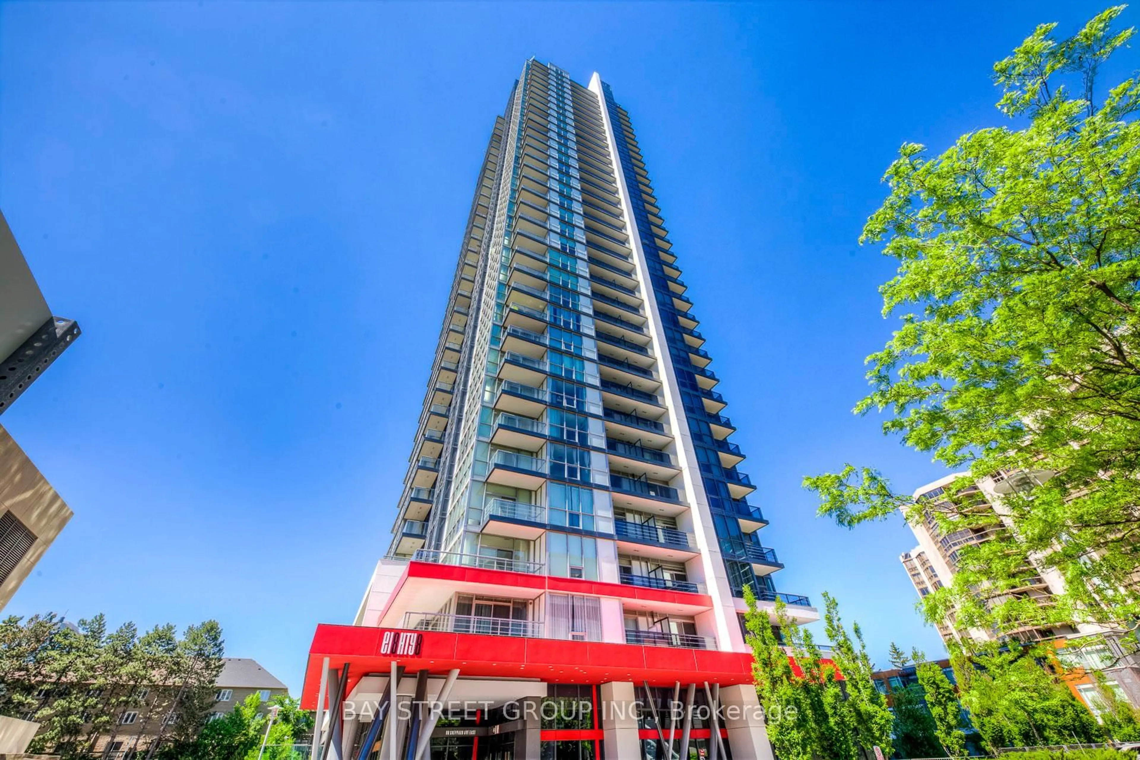 Indoor foyer for 88 Sheppard Ave #2006, Toronto Ontario M2N 0G9
