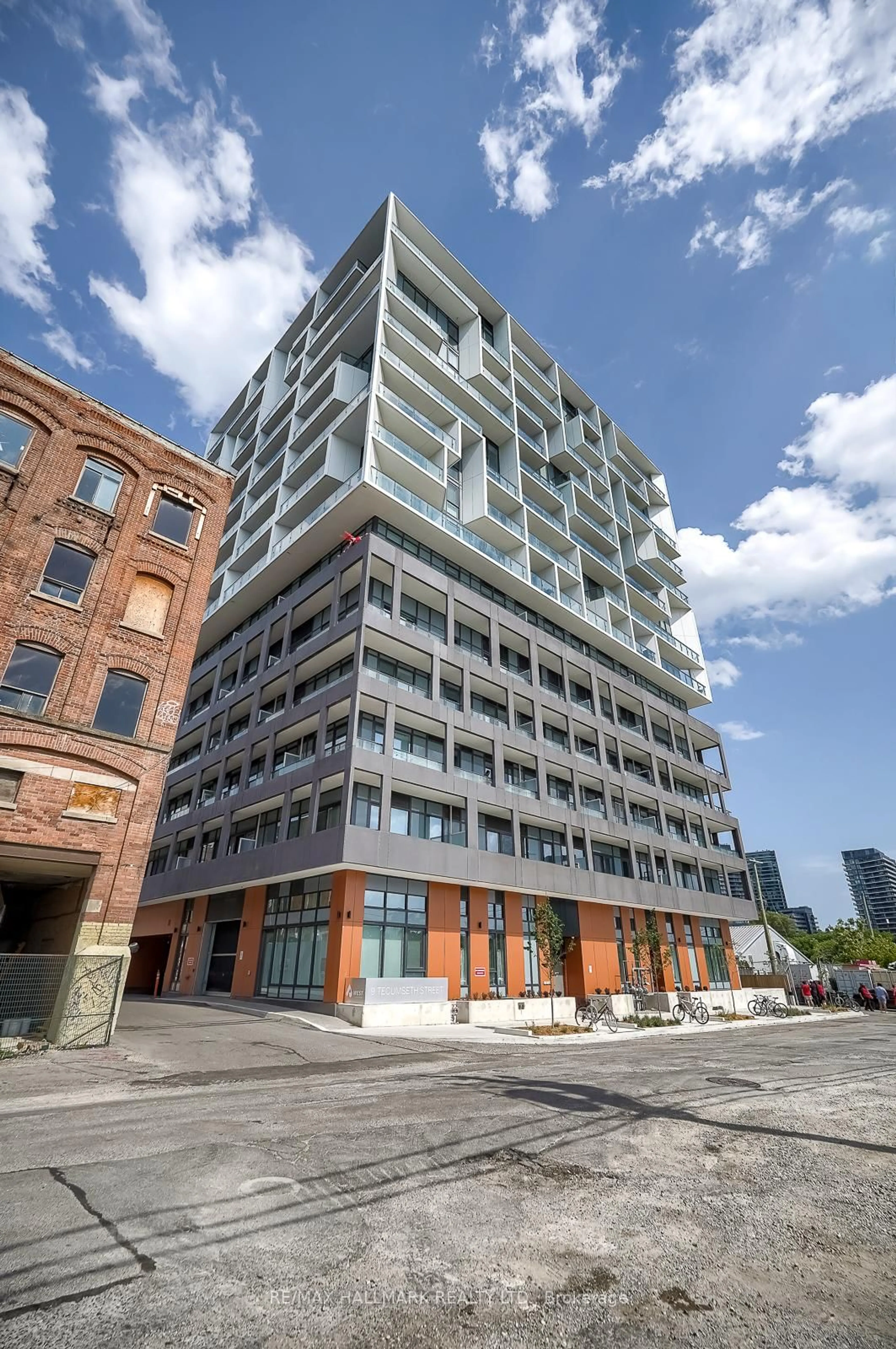 Unknown for 9 Tecumseth St #421, Toronto Ontario M5V 3G4