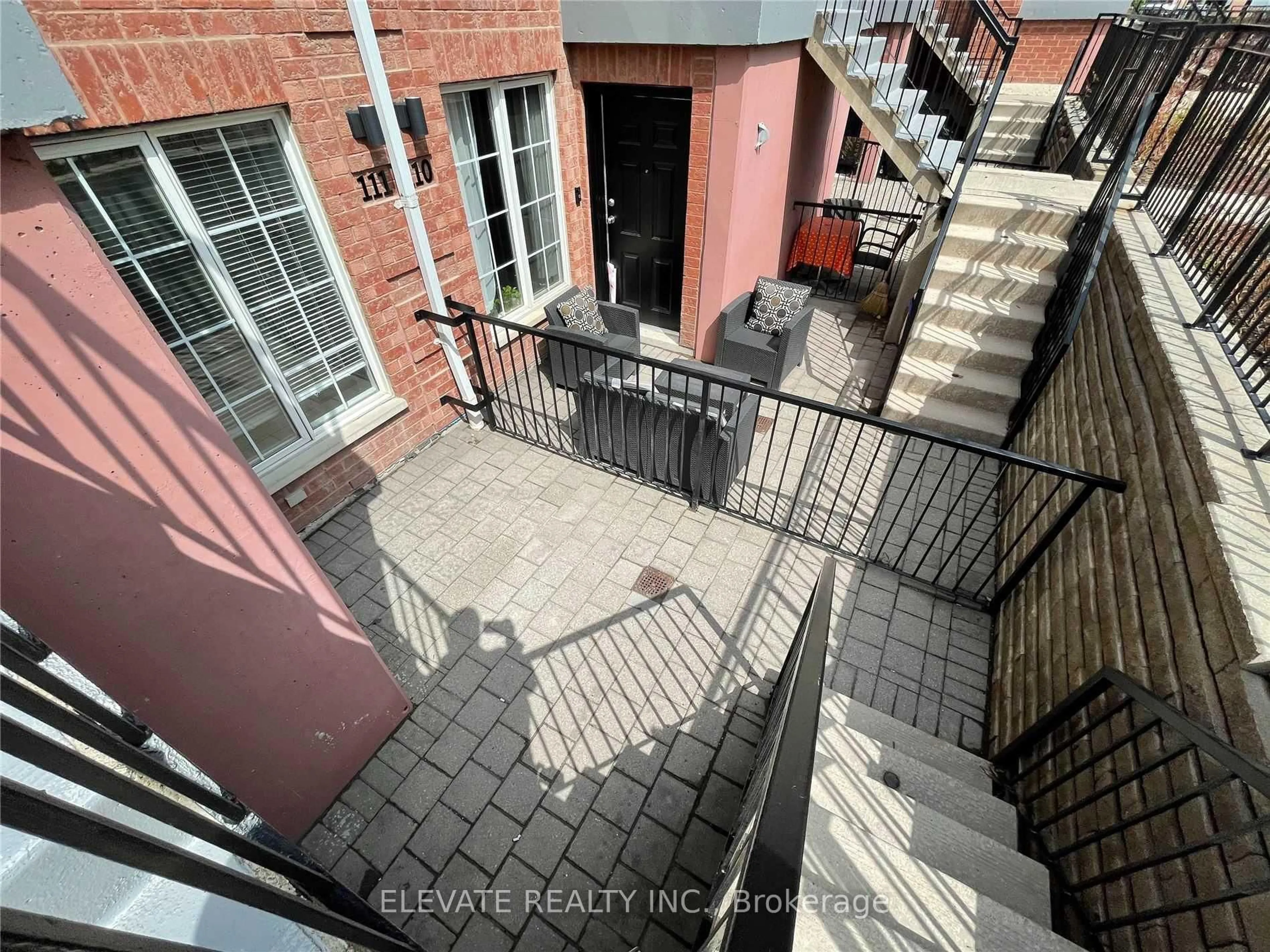 Unknown for 68 Douro St #111, Toronto Ontario M6K 3N4