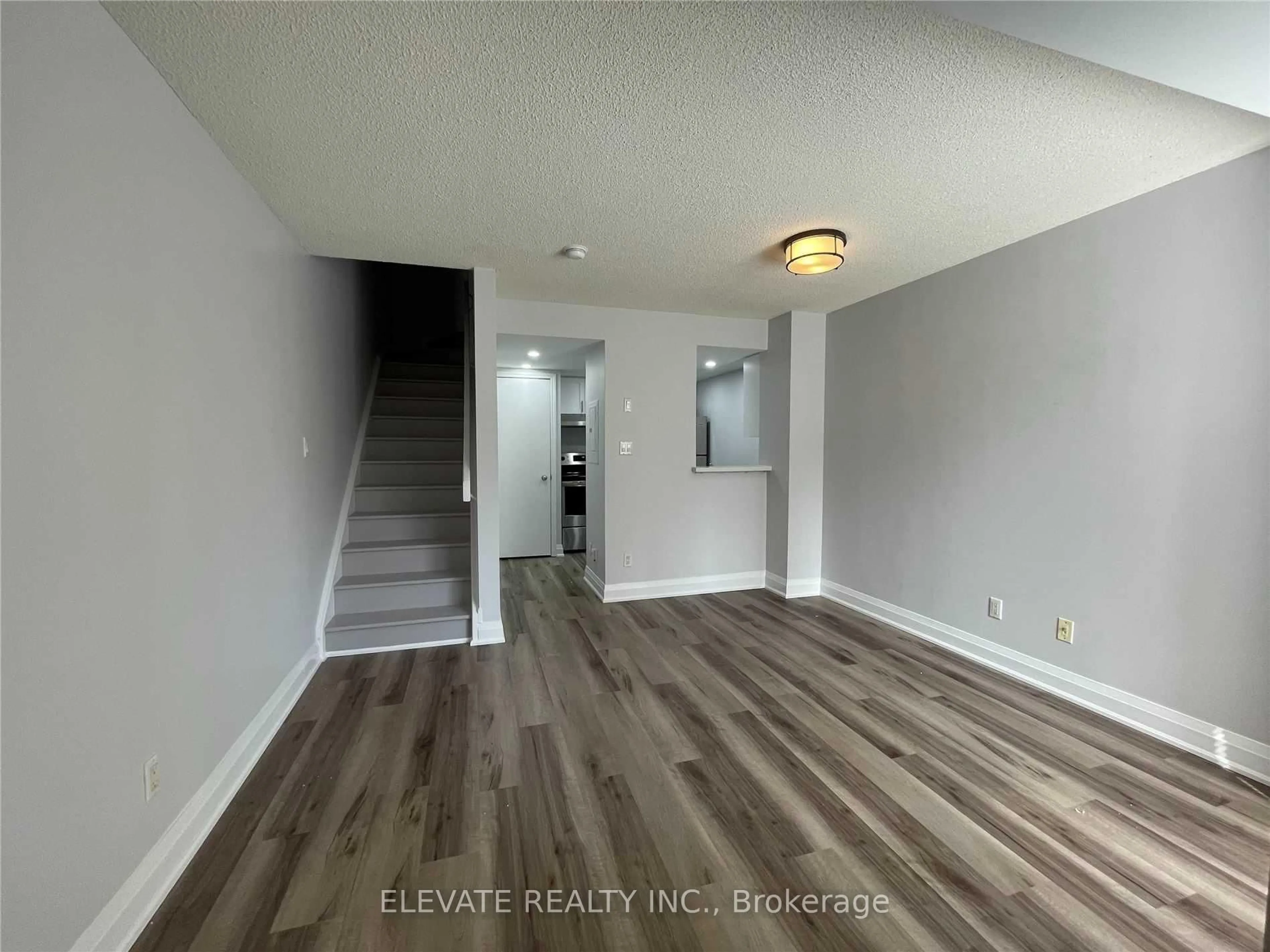 Unknown for 68 Douro St #111, Toronto Ontario M6K 3N4