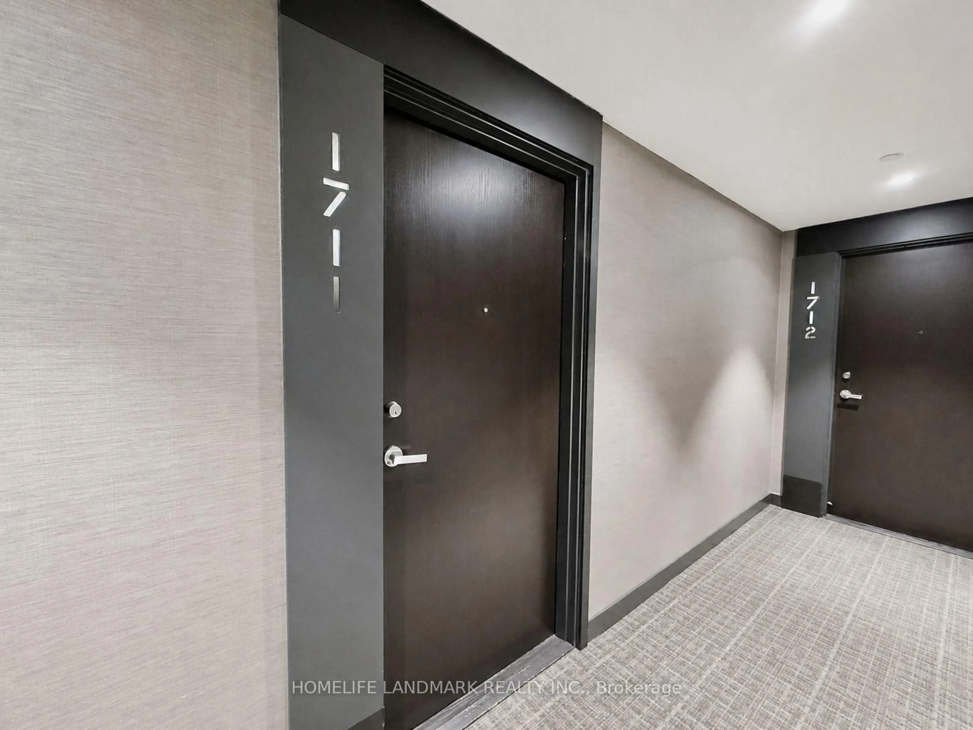 Indoor foyer for 55 Regent Park Blvd #1711, Toronto Ontario M5A 0C2