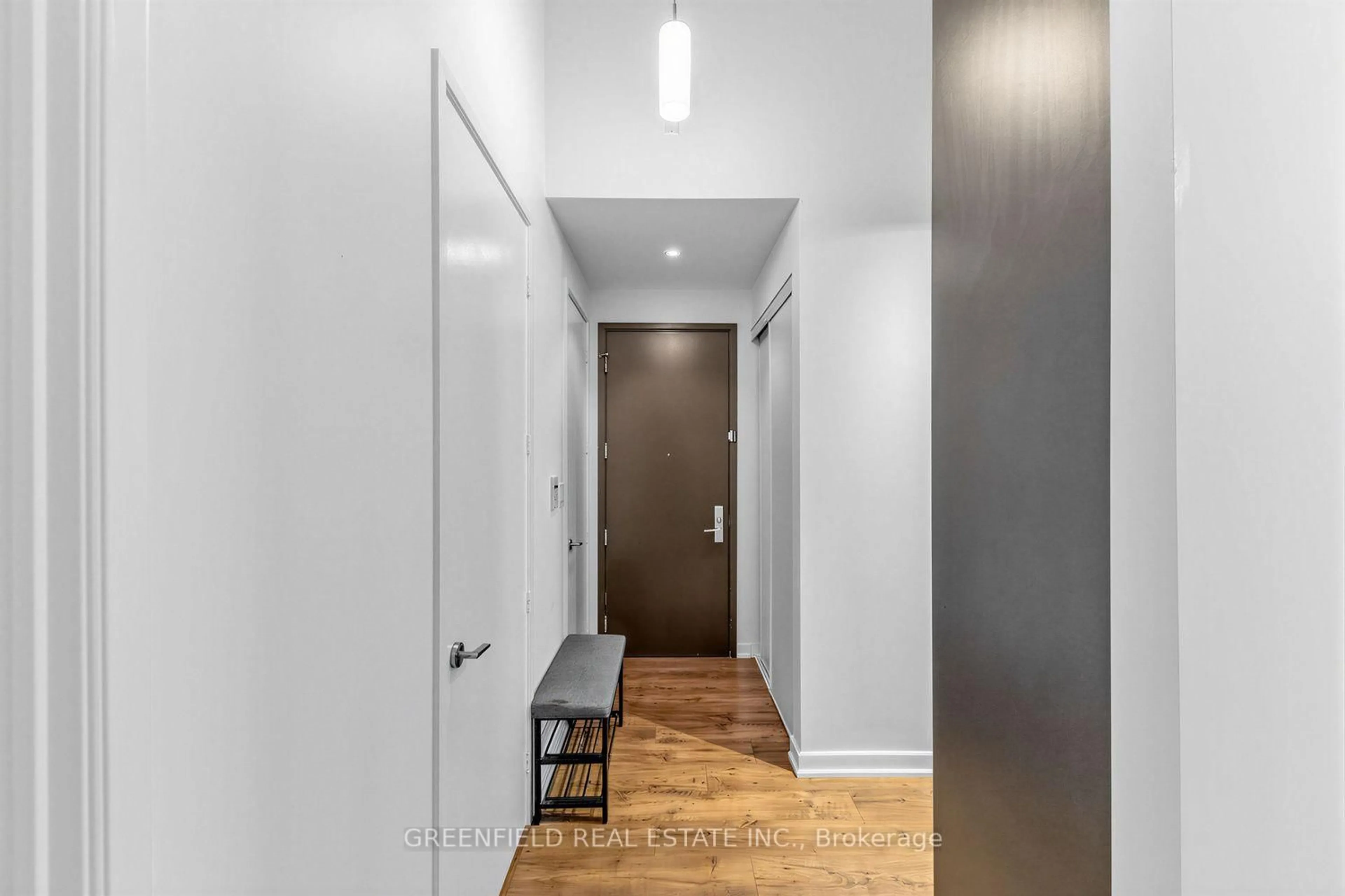 Indoor entryway for 380 Macpherson Ave #410, Toronto Ontario M4V 3E3