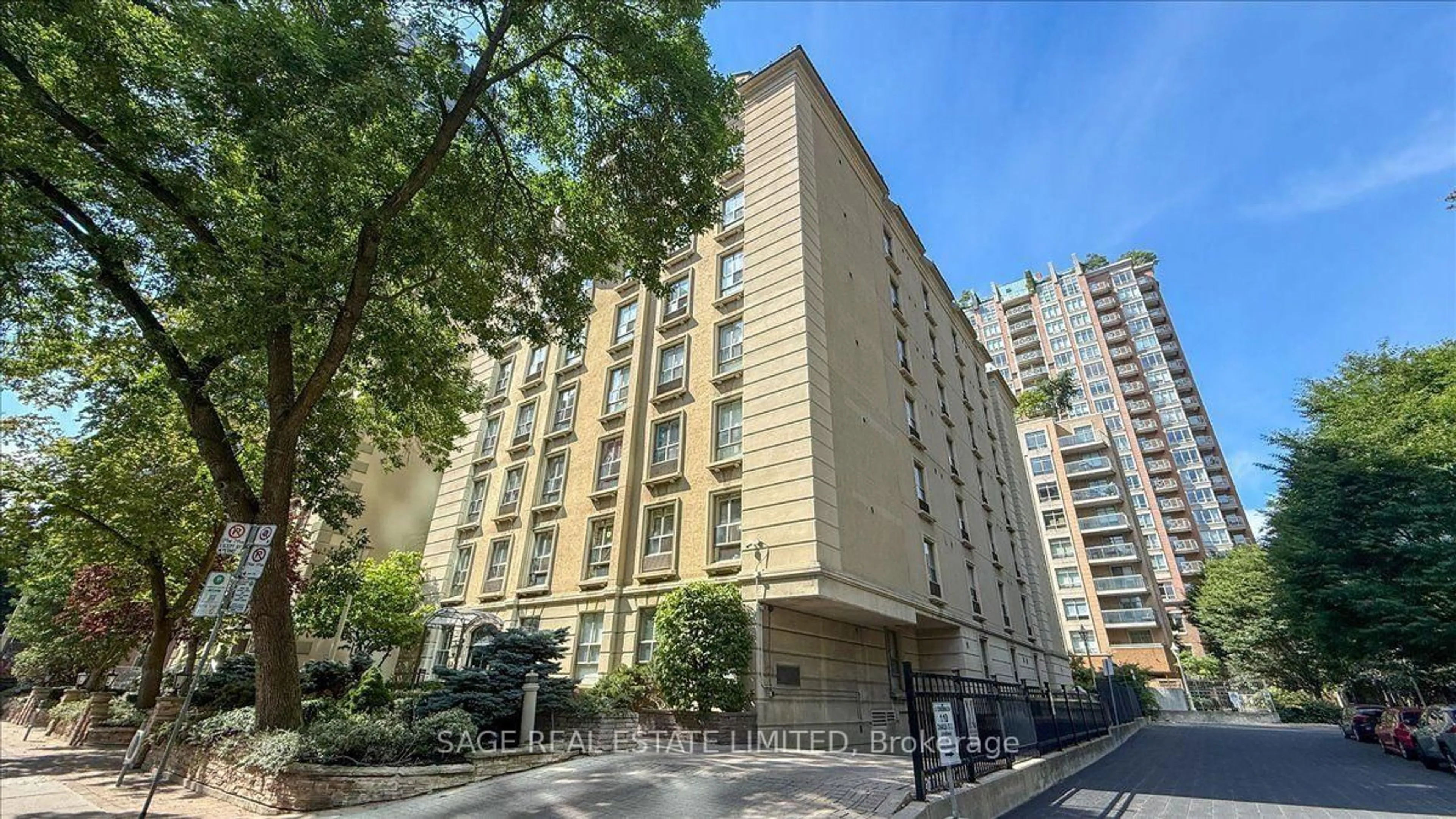 Unknown for 88 Charles St #208, Toronto Ontario M4Y 2W7