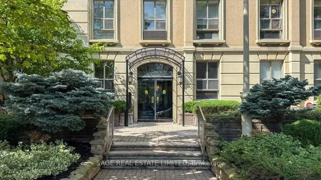 88 Charles St #208, Toronto 3