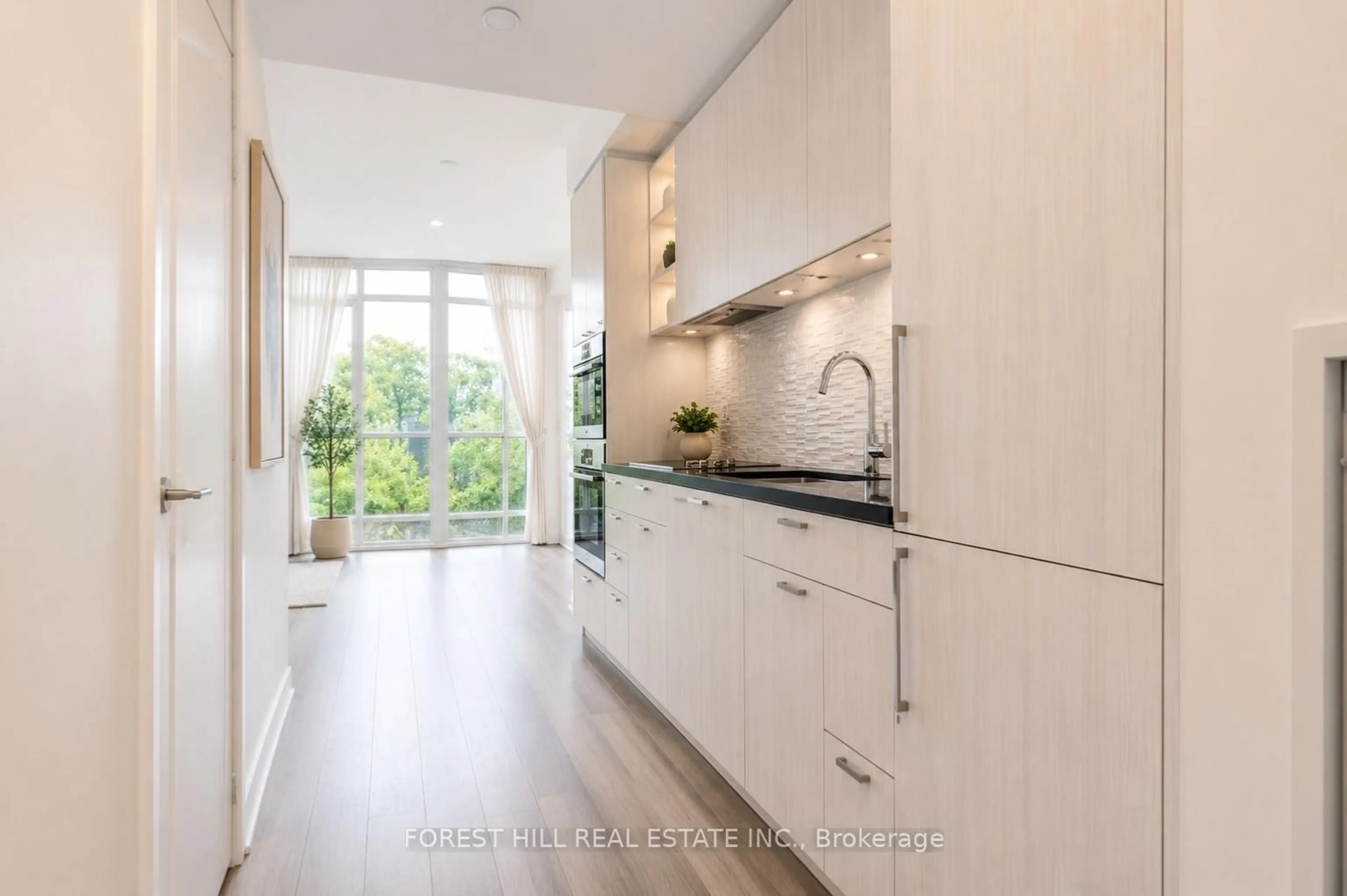 Contemporary kitchen, ceramic/tile floor for 32 Davenport Rd #306, Toronto Ontario M5R 0B5
