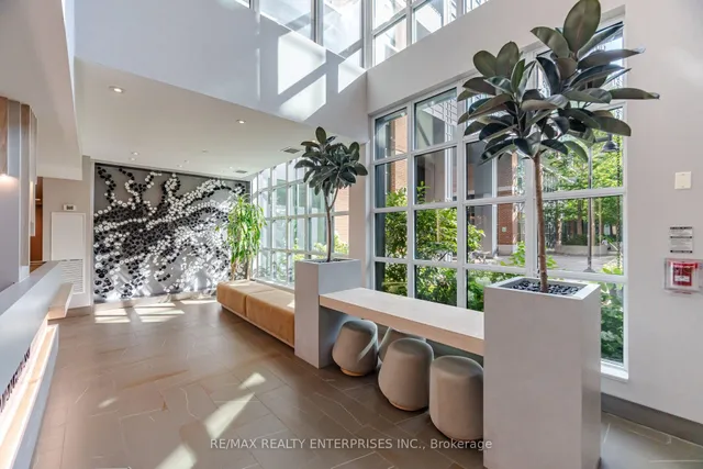 1169 Queen St #608, Toronto 2