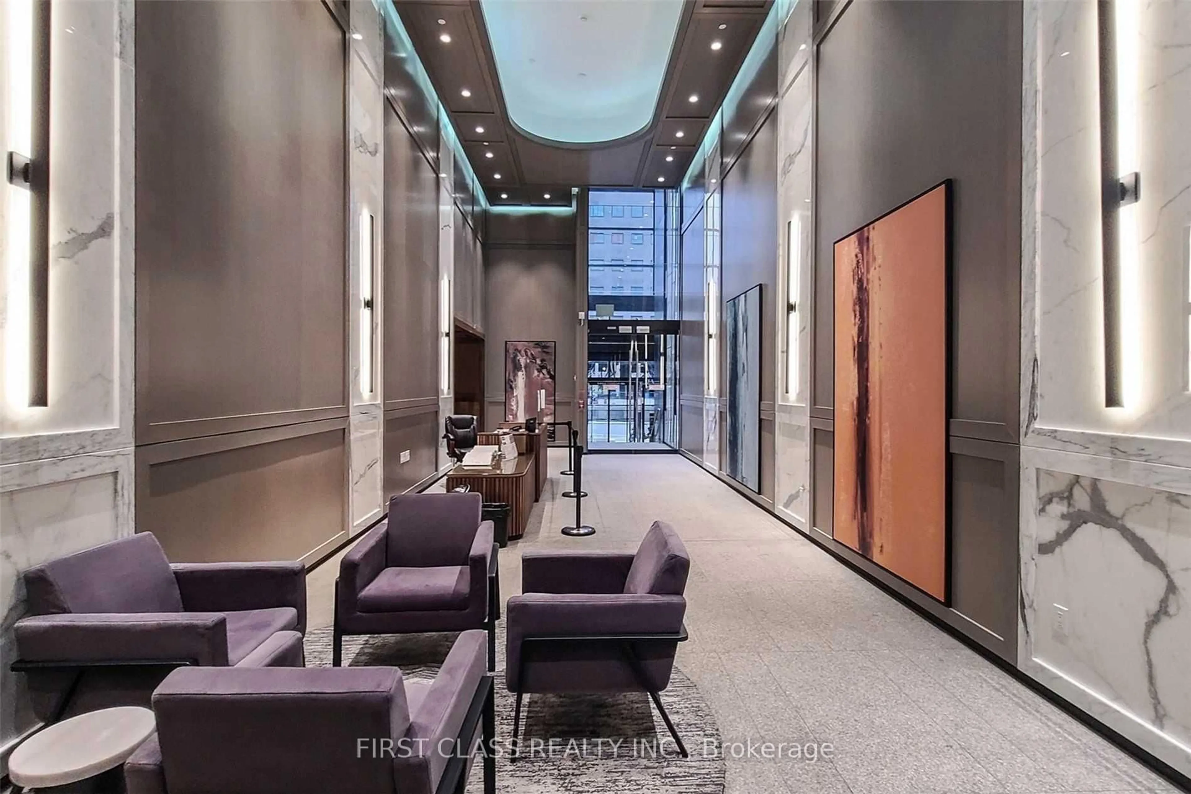 Indoor foyer for 488 University Ave #3901, Toronto Ontario M5G 0C1