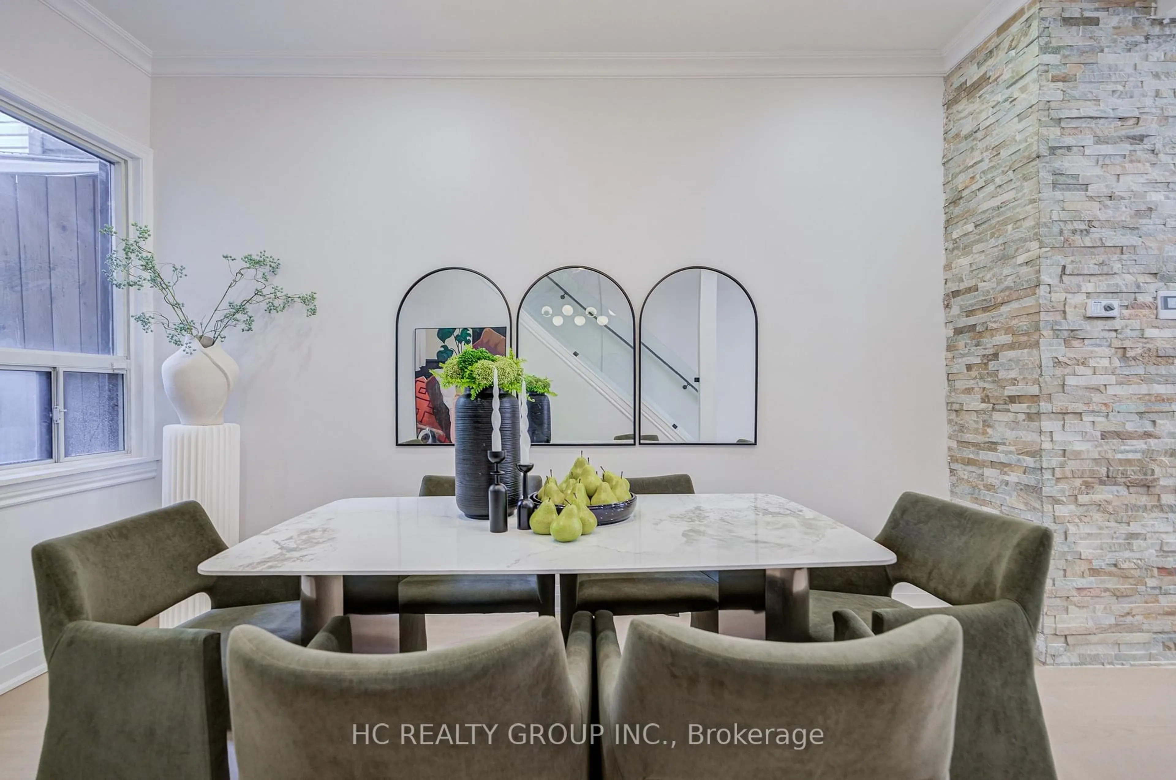 Dining room, ceramic/tile floor for 64 Wales Ave, Toronto Ontario M5T 1J4