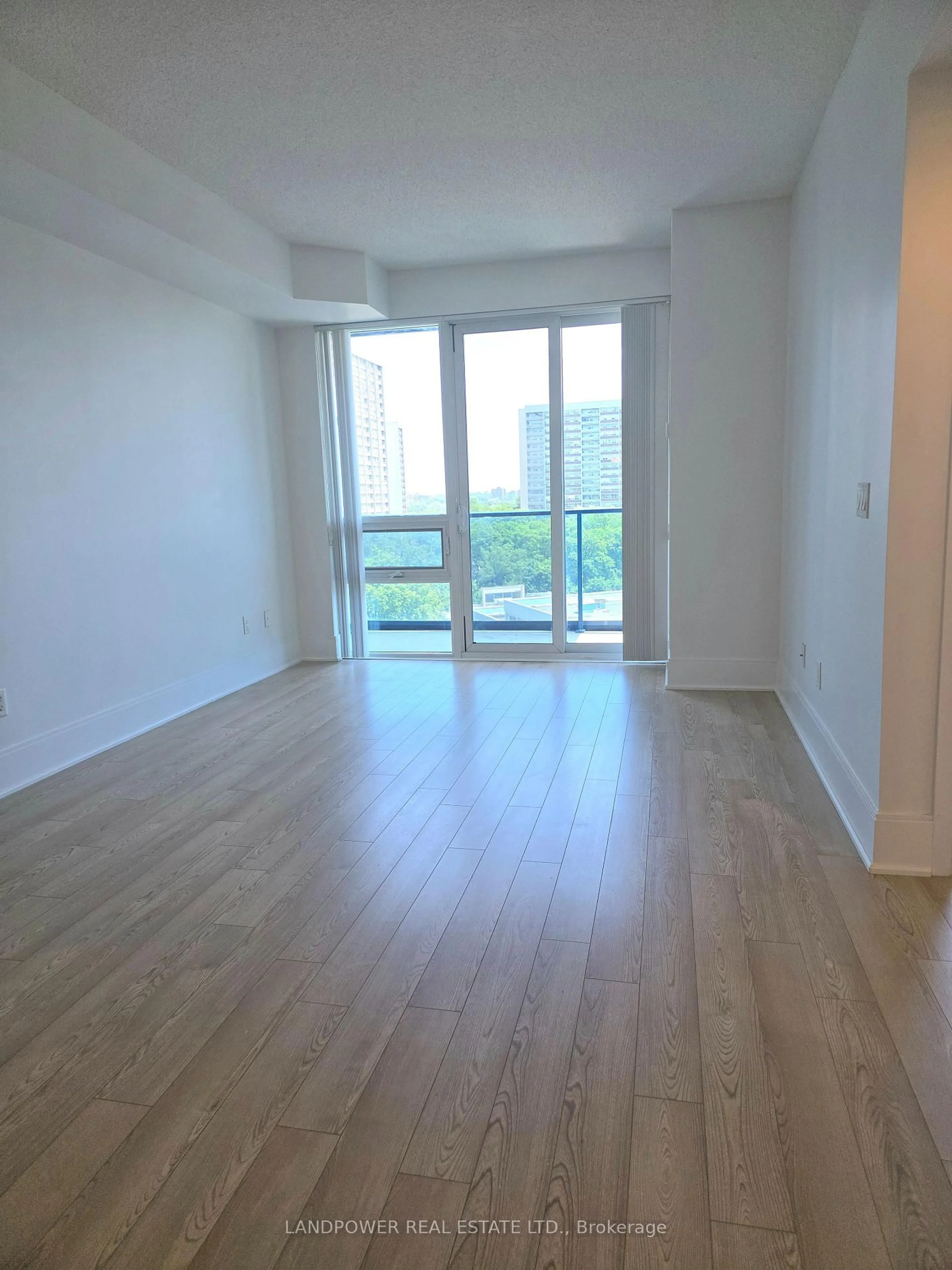 A pic of a room for 181 Wynford Dr #1001, Toronto Ontario M3C 0C6