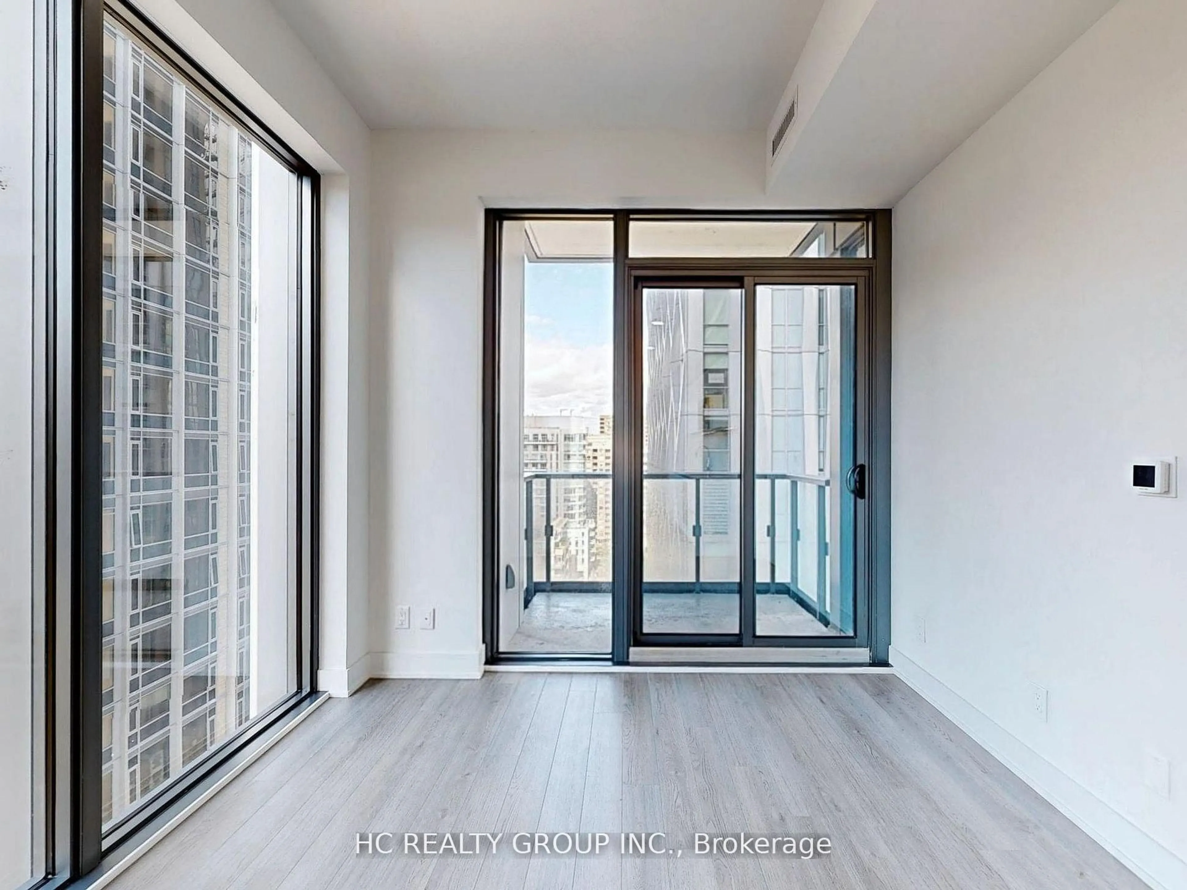 Indoor foyer for 8 Cumberland St #1302, Toronto Ontario M4W 0B6