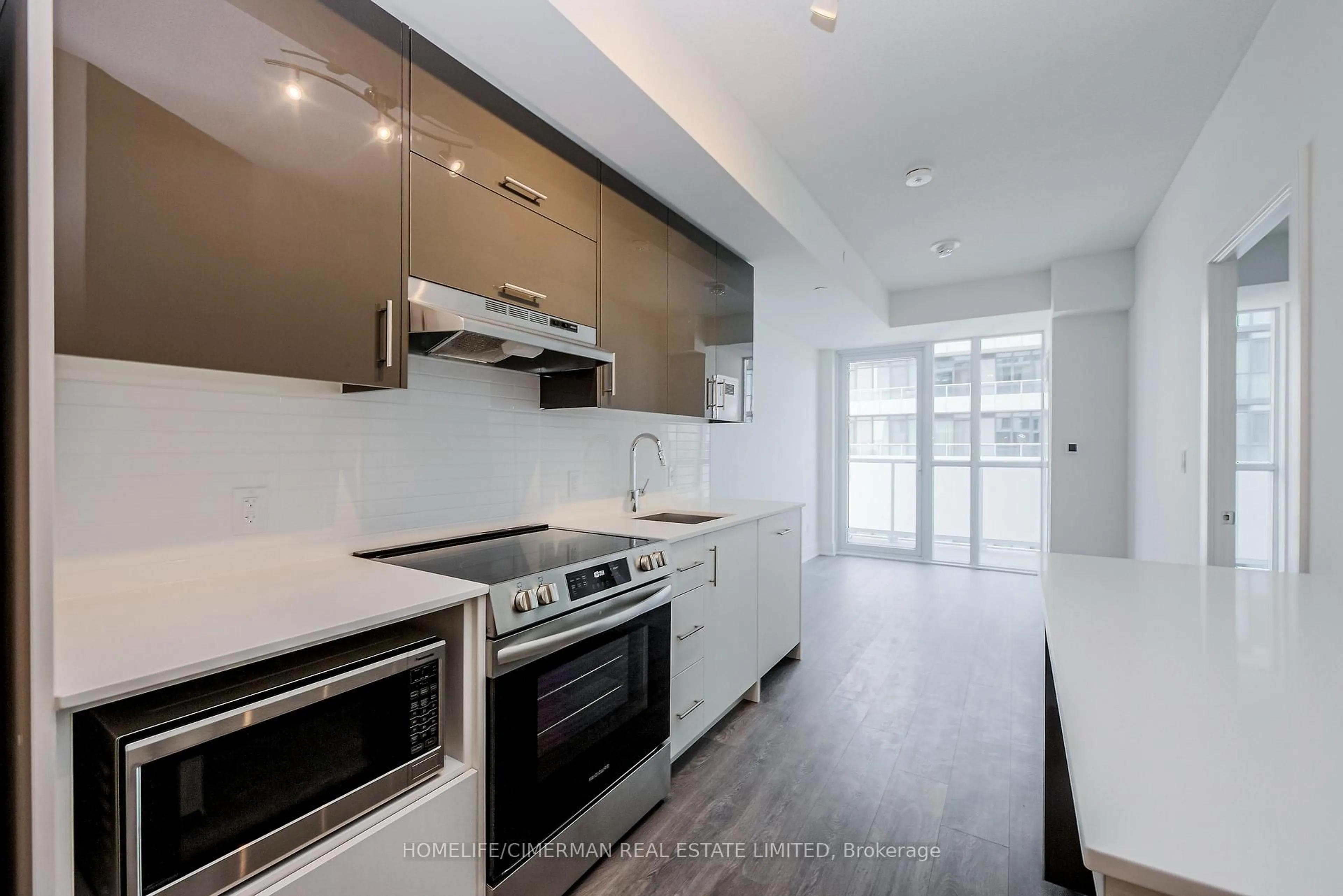 Standard kitchen, ceramic/tile floor for 188 Fairview Mall Dr #1816, Toronto Ontario M2J 0H7