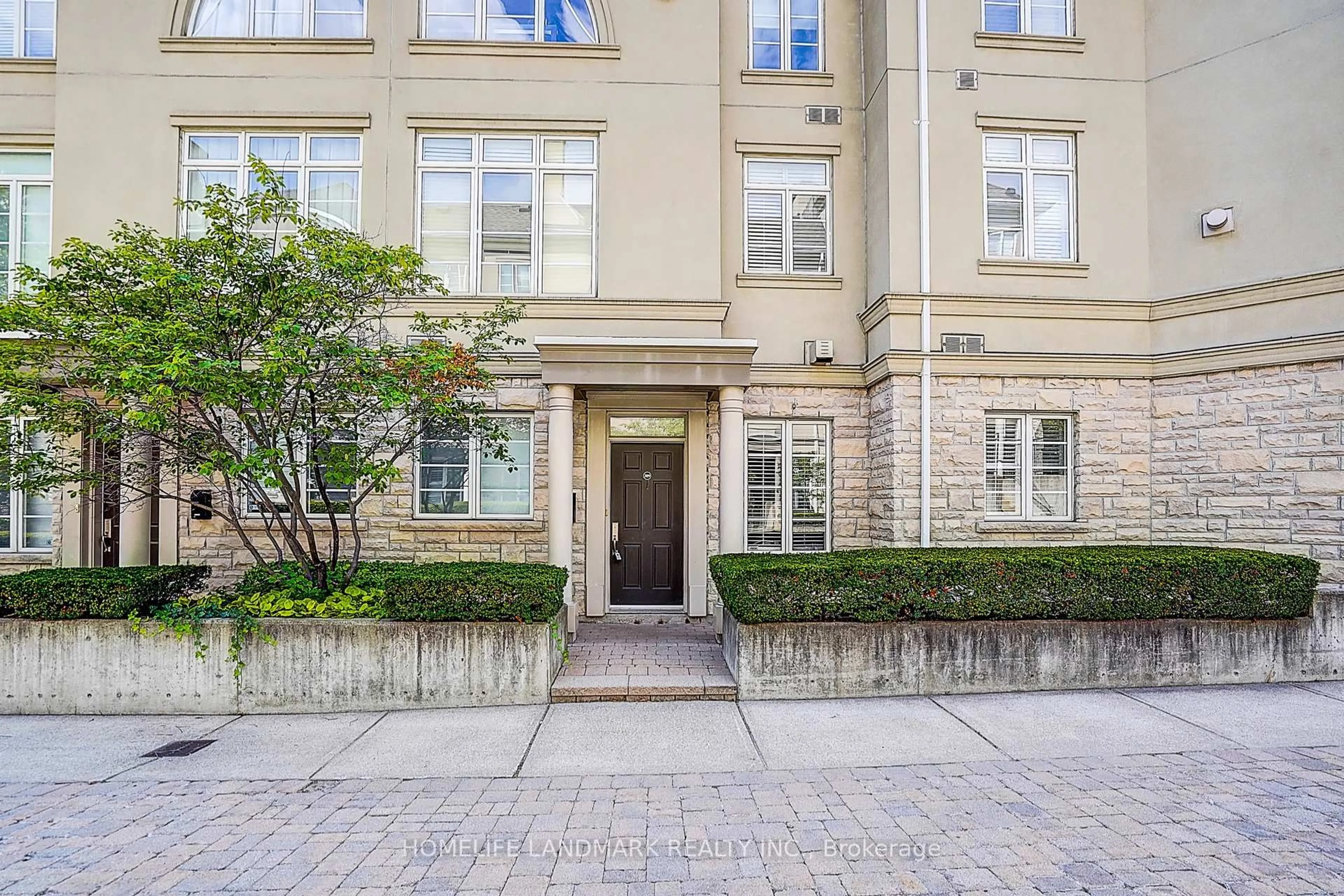 Unknown for 51 York Mills Rd #309, Toronto Ontario M2P 1B6
