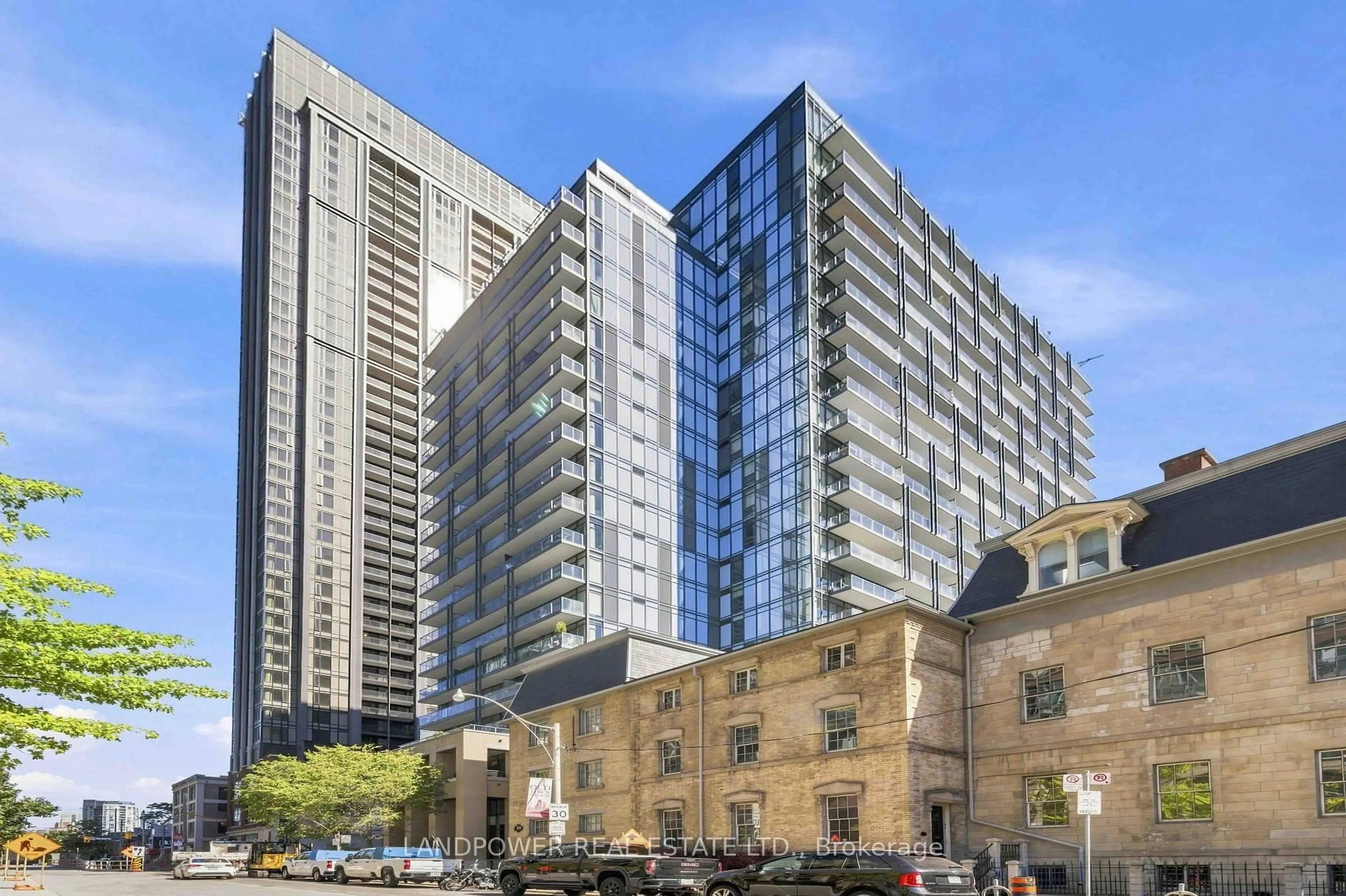 Unknown for 105 George St #PH6, Toronto Ontario M5A 2N4