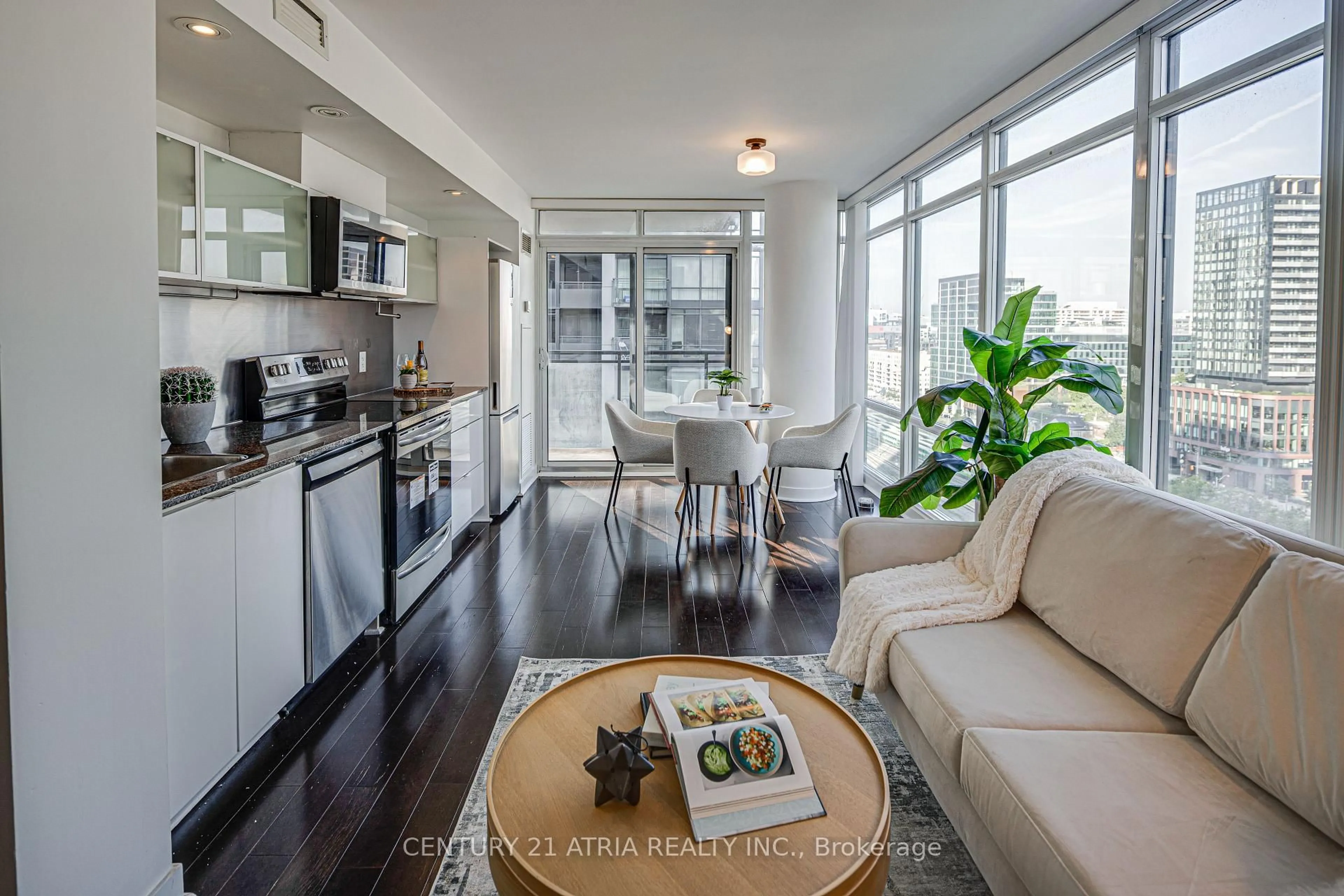 Living room with furniture, unknown for 4K Spadina Ave #1802, Toronto Ontario M5V 3Y9