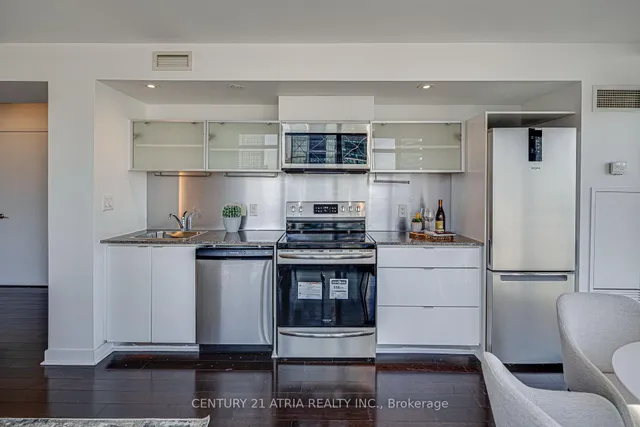 4K Spadina Ave #1802, Toronto 5