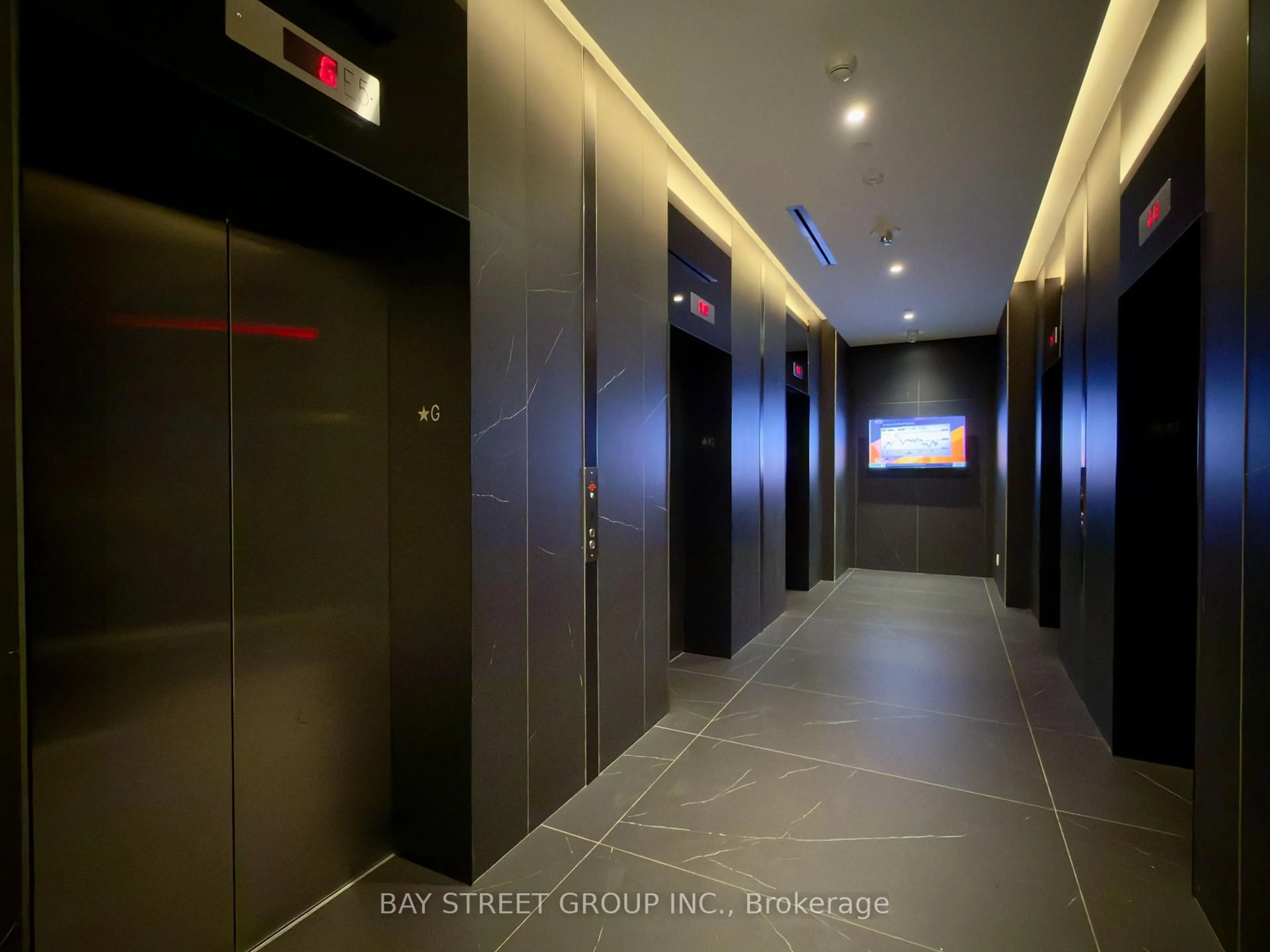 Indoor foyer for 20 Edward St #1119, Toronto Ontario M5G 0C5