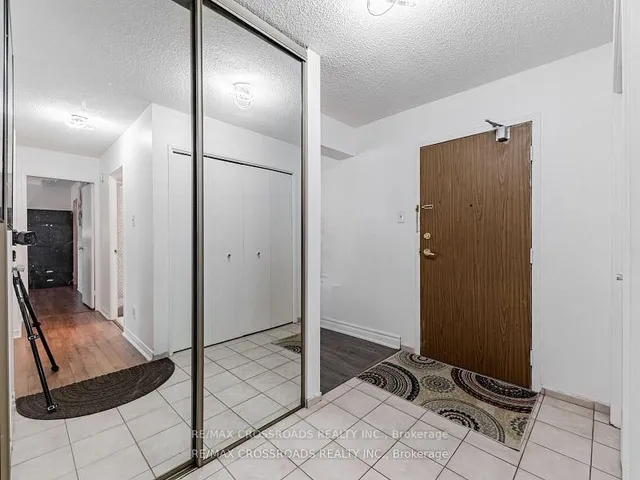 20 Sunrise Ave #111, Toronto 3