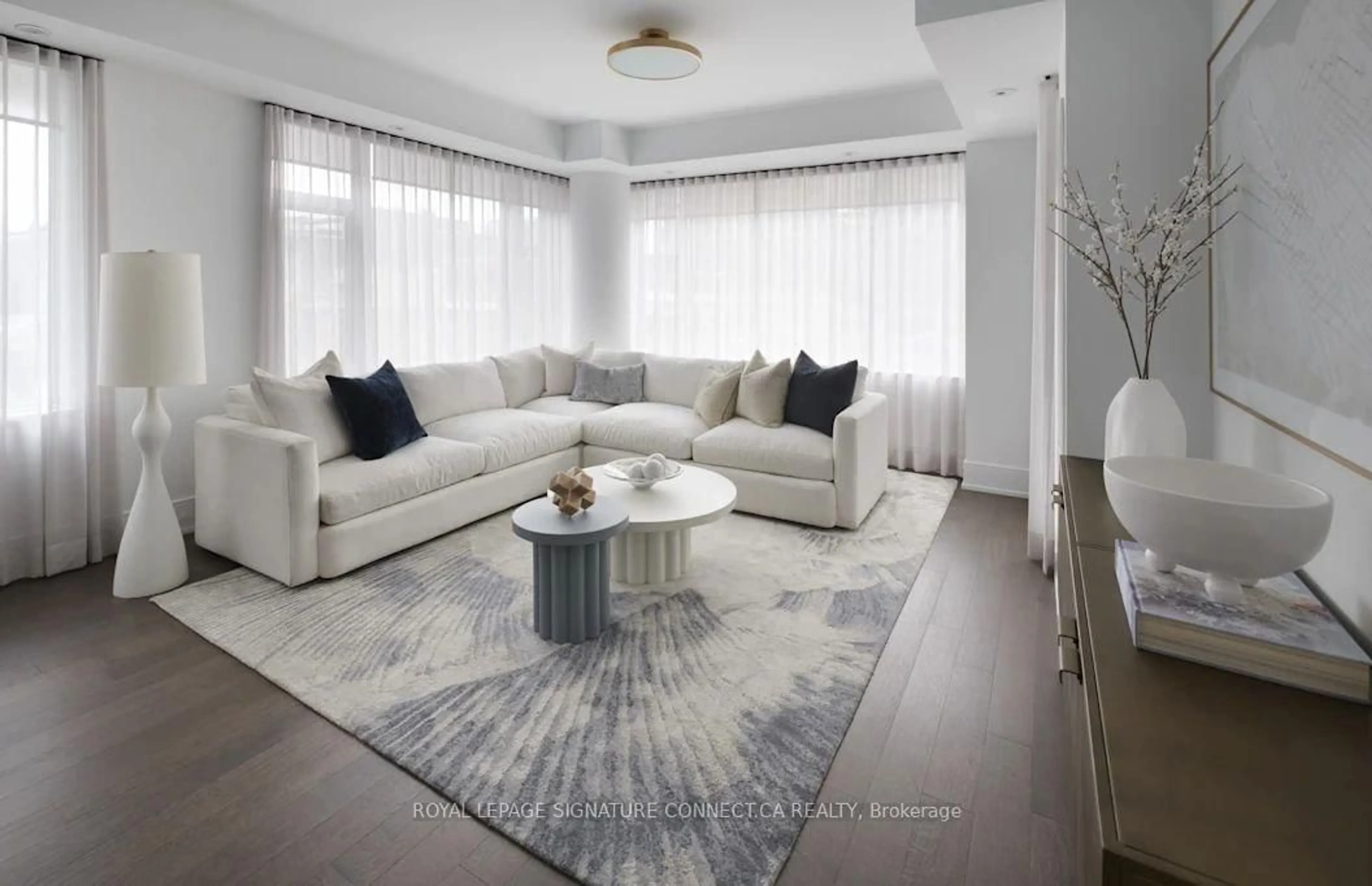 Living room with furniture, unknown for 455 Wellington St #402, Toronto Ontario M5J 2R2