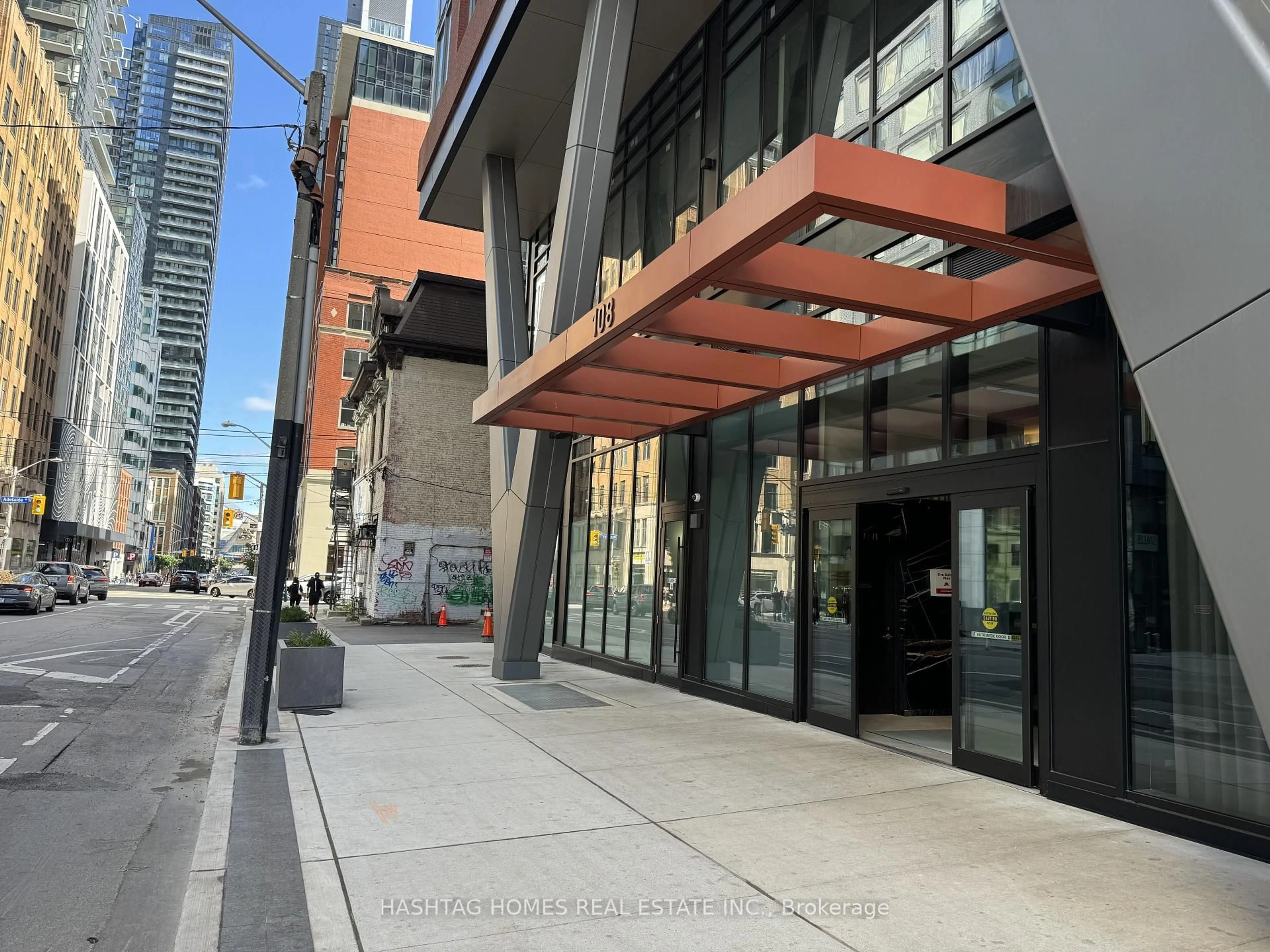Unknown for 108 Peter St #5208, Toronto Ontario M5V 0W2