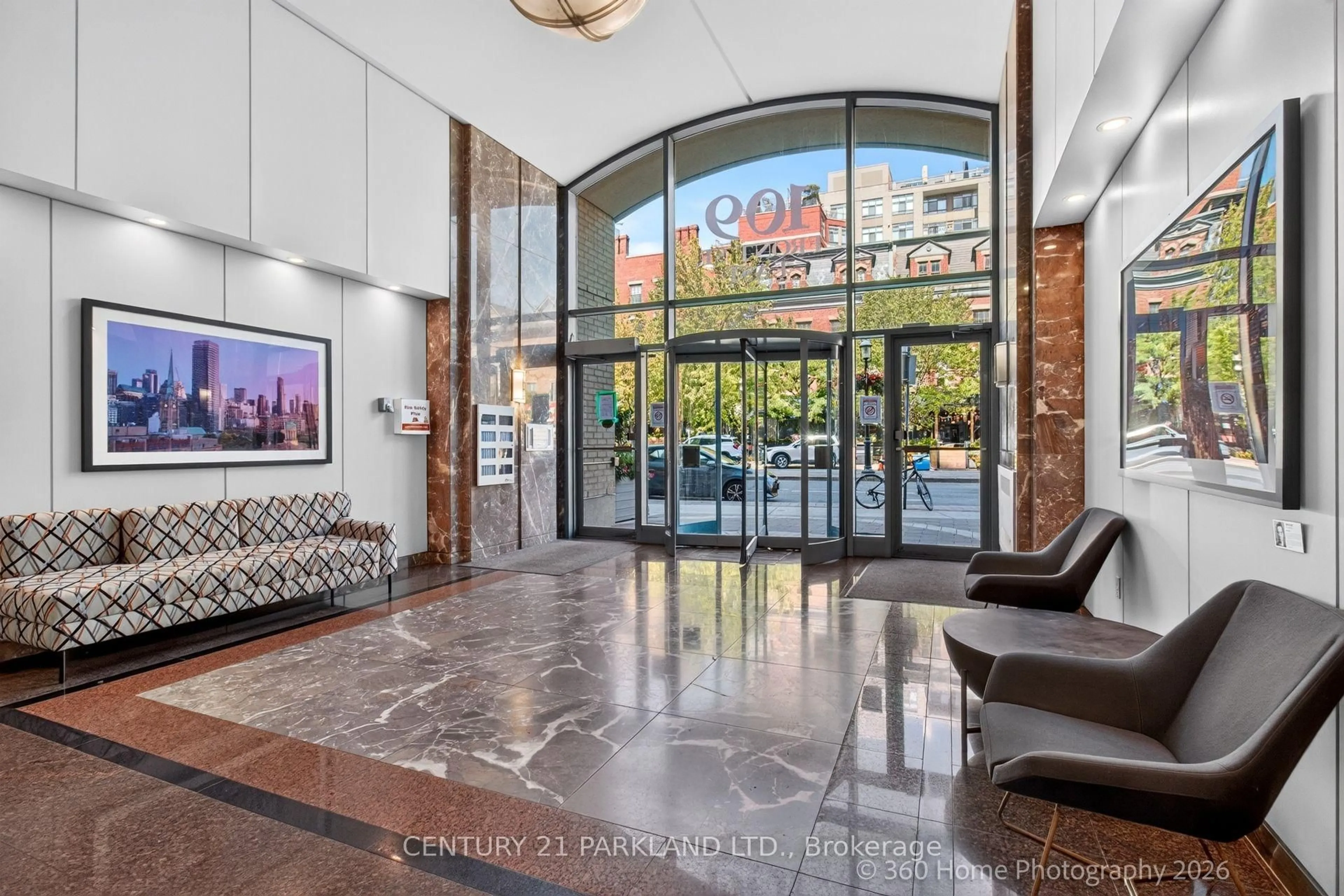 Lobby for 109 Front St #609, Toronto Ontario M5A 4P7