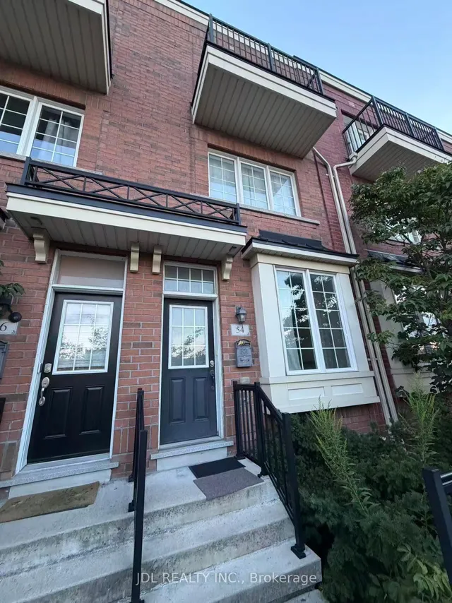 54 Raffeix Lane, Toronto 3
