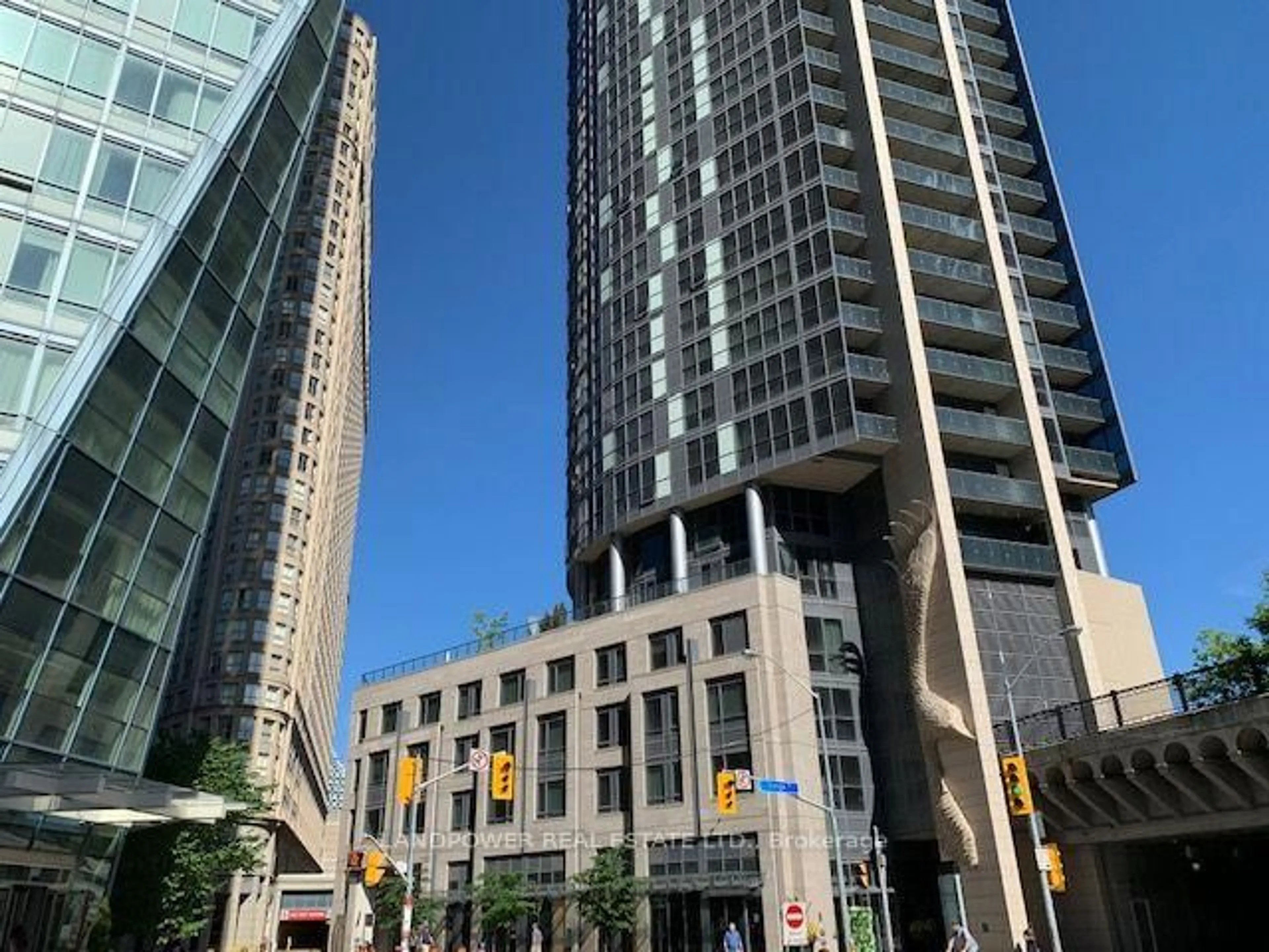 Unknown for 1 The Esplanade #3509, Toronto Ontario M5E 0A8