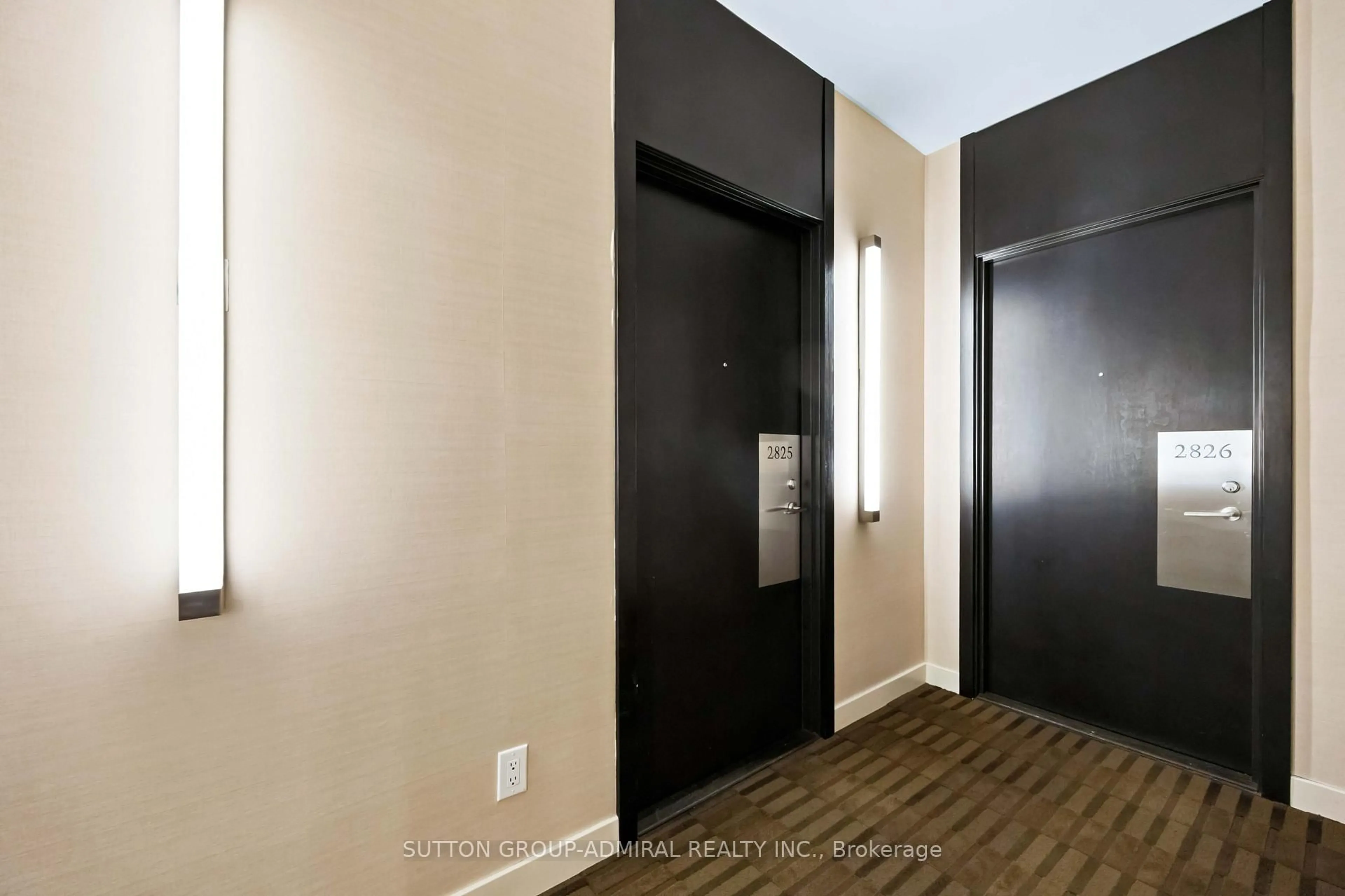 Indoor entryway for 5 Sheppard Ave #2825, Toronto Ontario M2N 0G4
