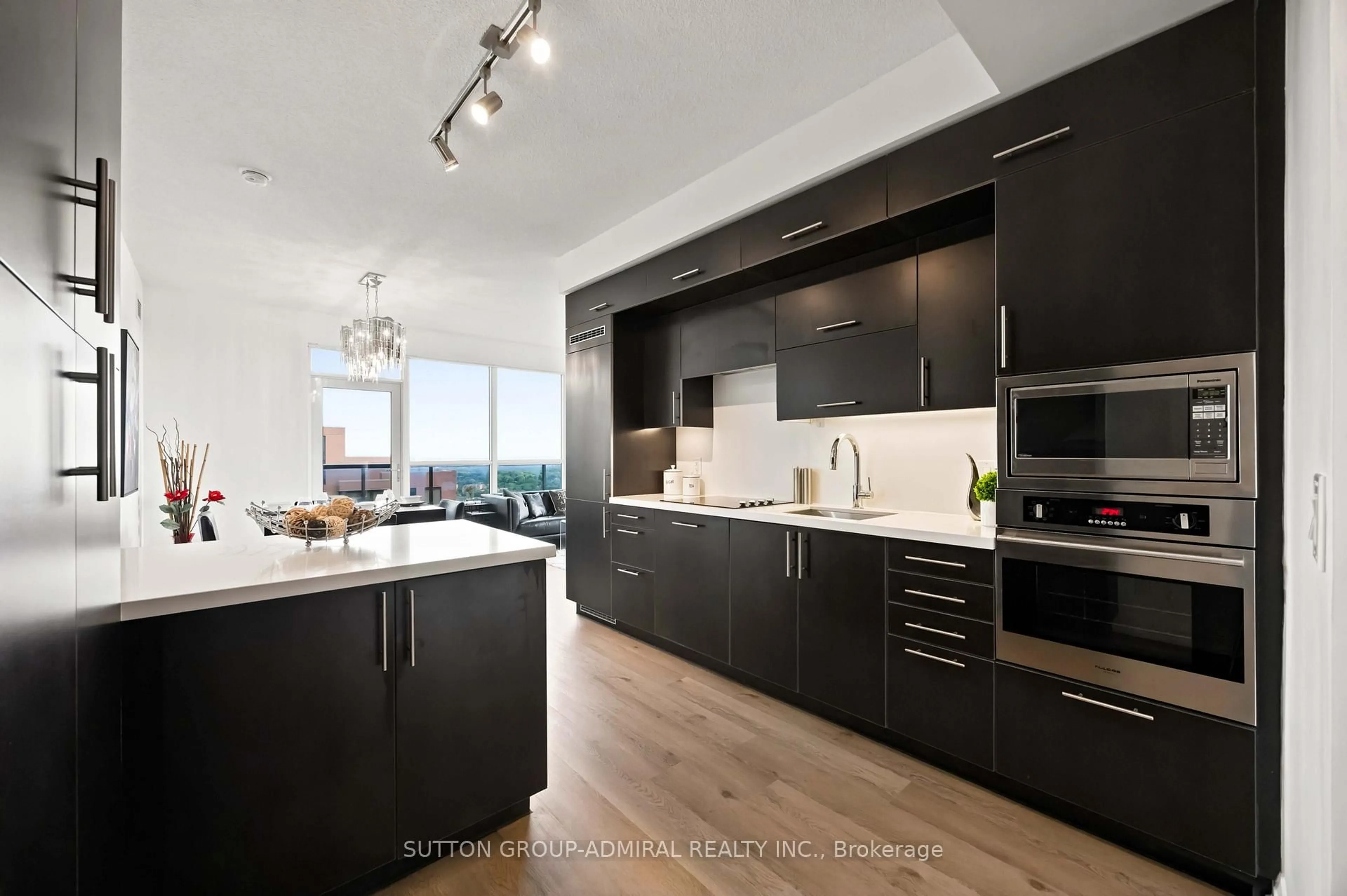 Contemporary kitchen, wood/laminate floor for 5 Sheppard Ave #2825, Toronto Ontario M2N 0G4