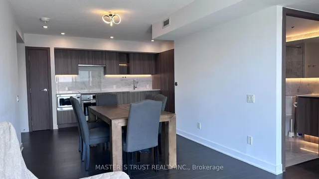 17 Bathurst St #1715, Toronto 4