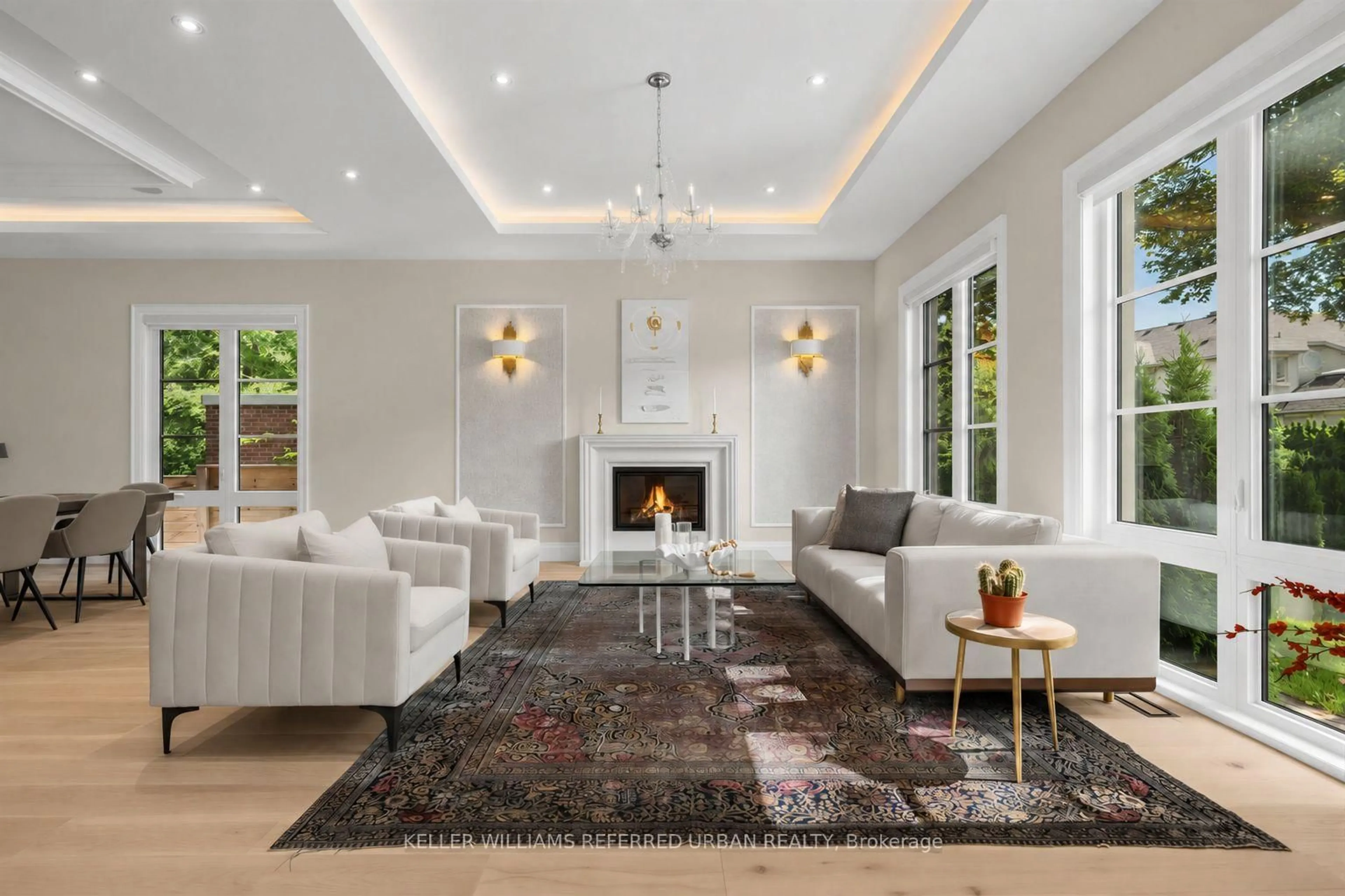 Living room with furniture, unknown for 130 Upper Canada Dr, Toronto Ontario M2P 1S4