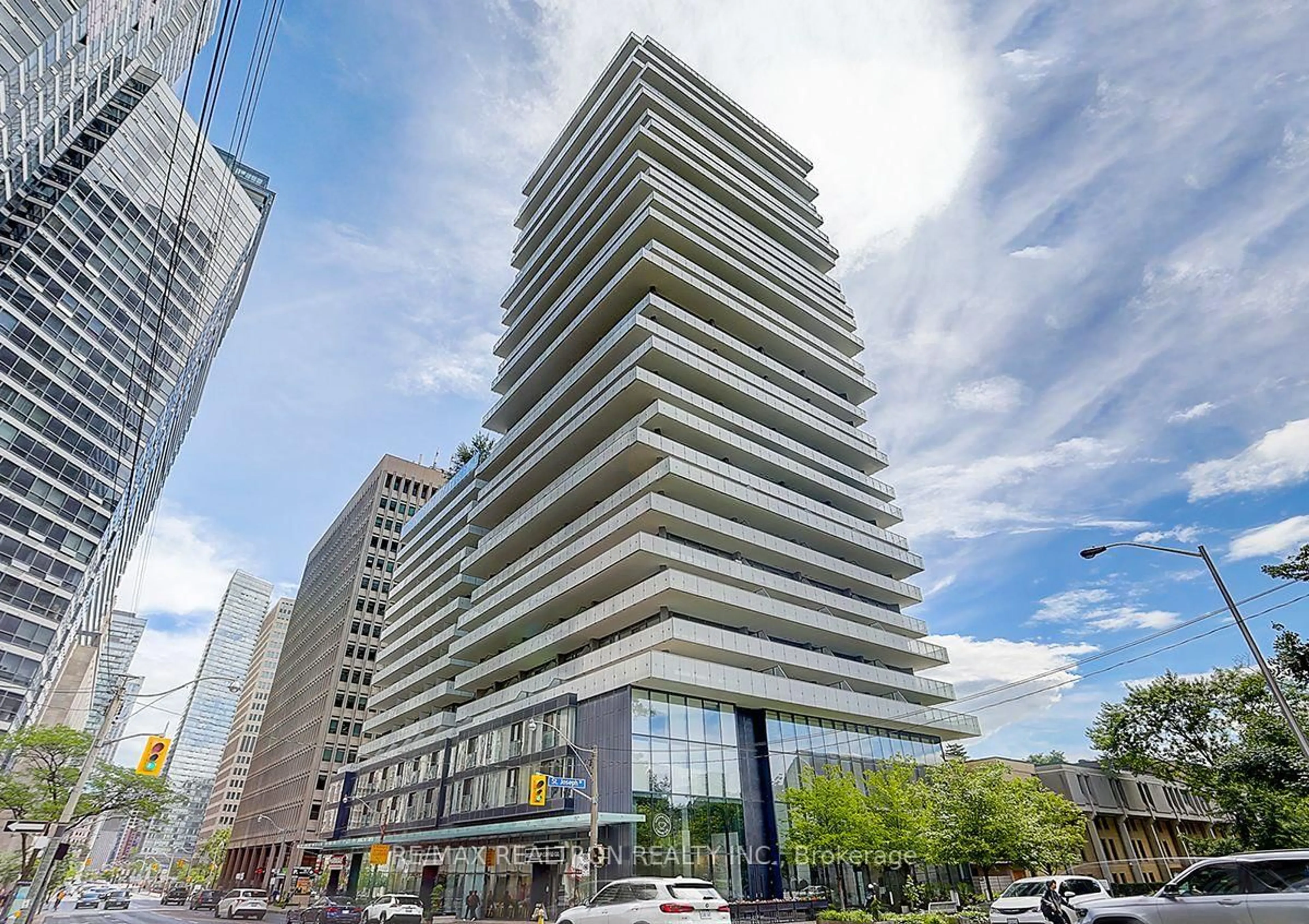 Indoor foyer for 57 St Joseph St #1008, Toronto Ontario M5C 0C5