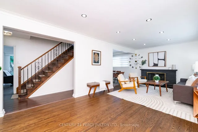 6 Donna Crt, Toronto 3