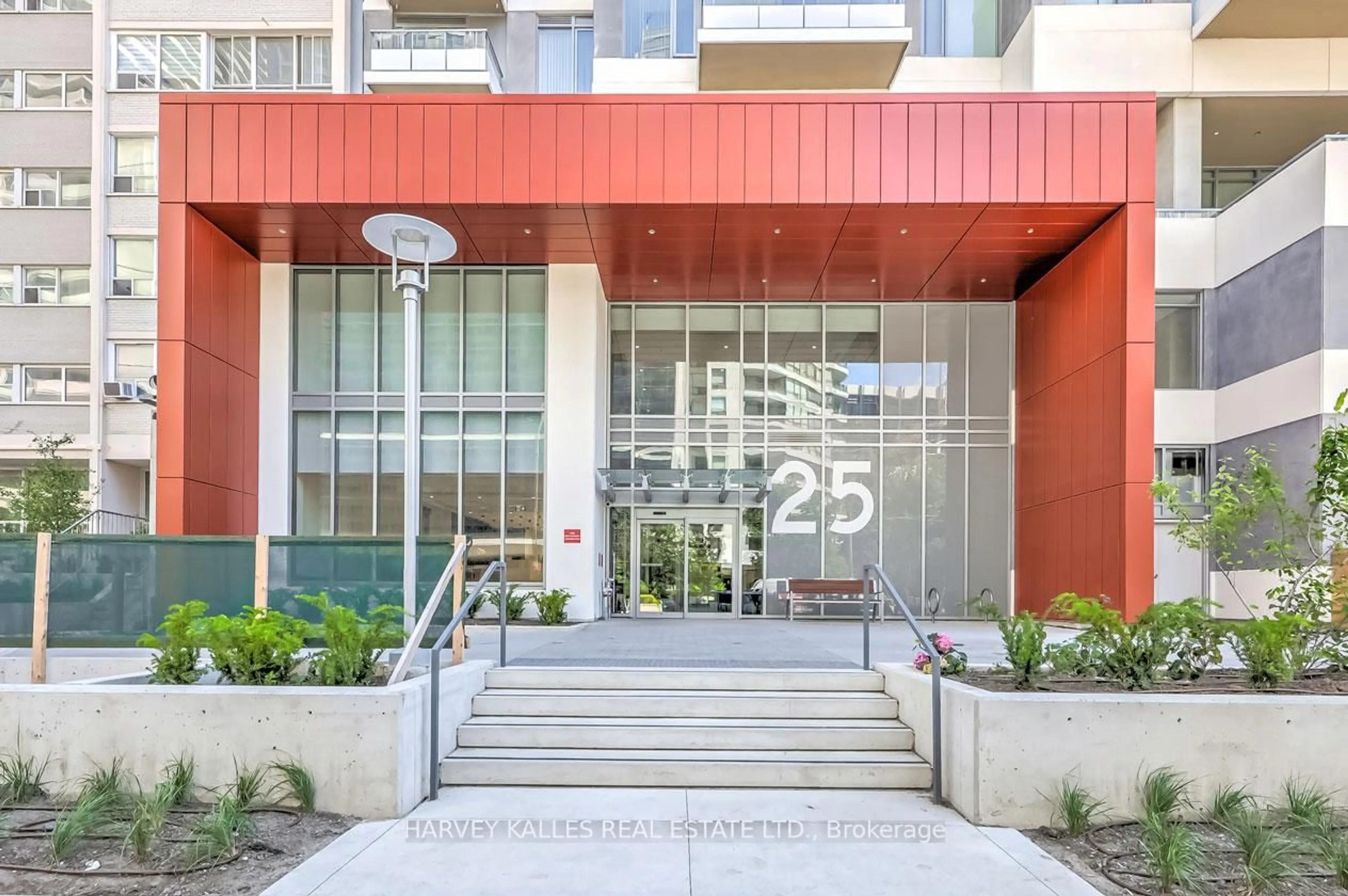 Indoor foyer for 25 Holly St #2604, Toronto Ontario M4S 0E3