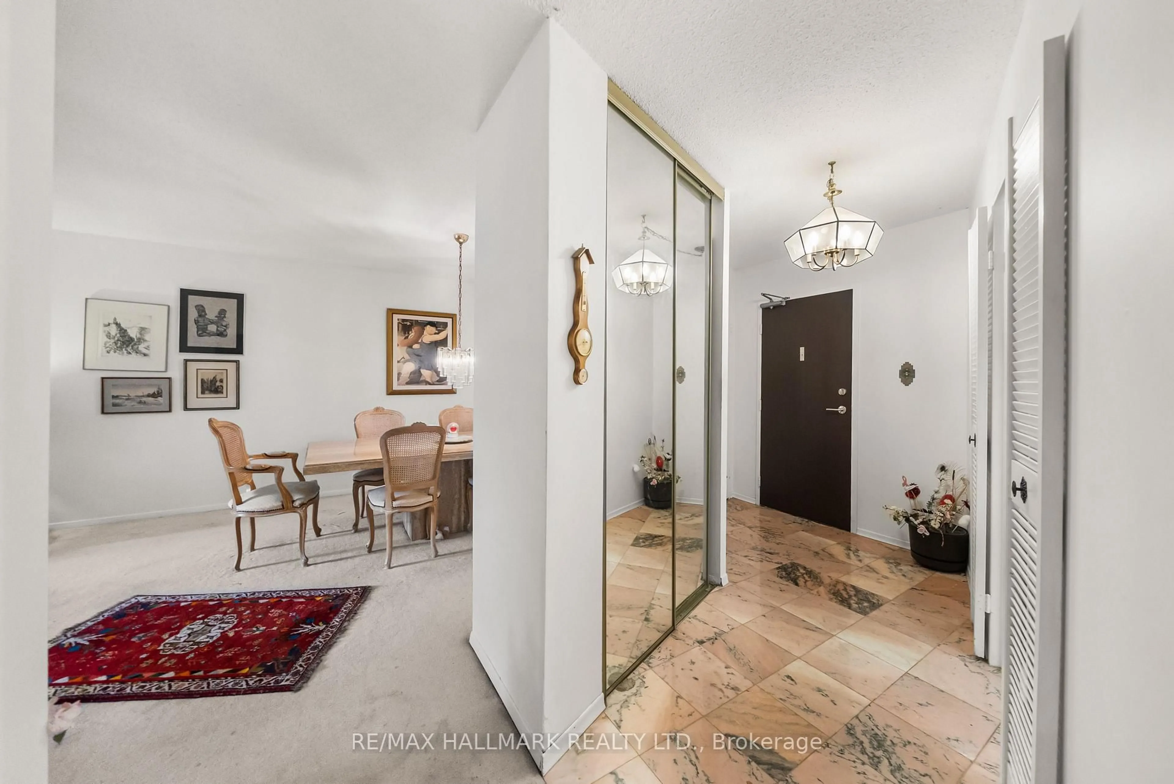 Indoor foyer for 3303 Don Mills Rd #103, Toronto Ontario M2J 4T6