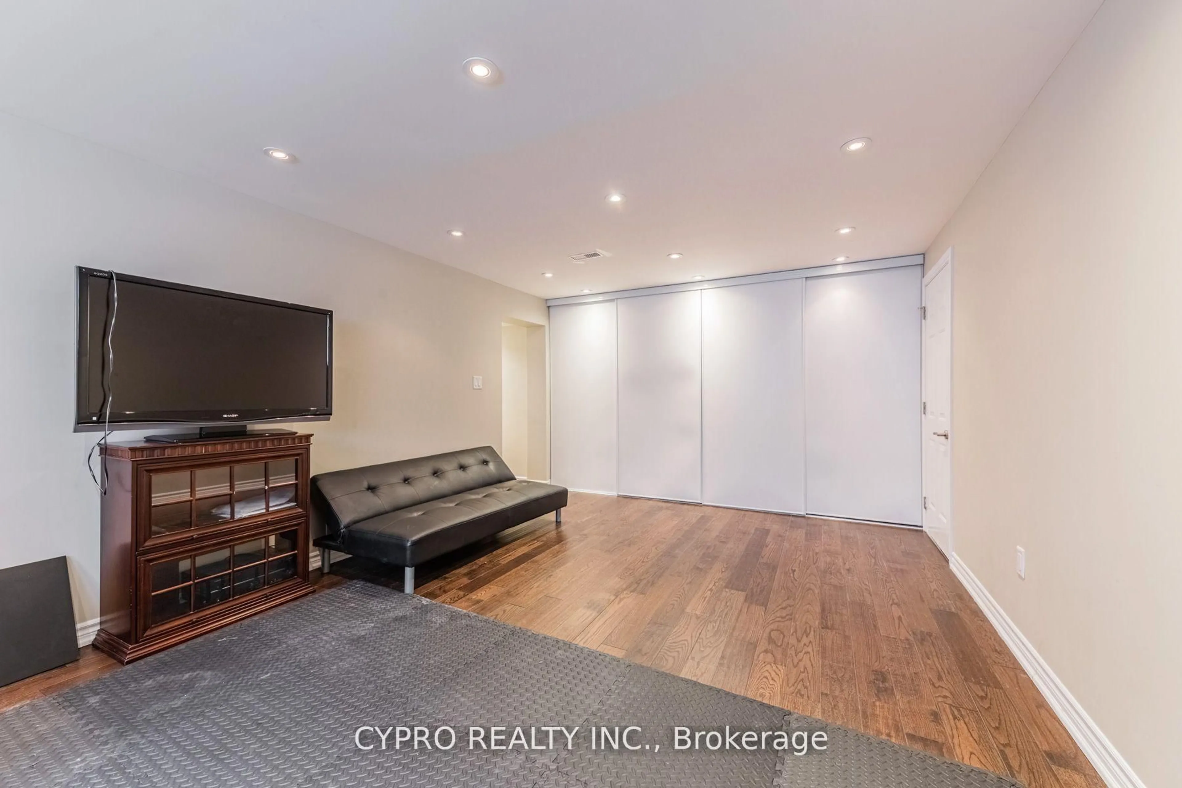 A pic of a room for 22 Banstock Dr, Toronto Ontario M2K 2H6