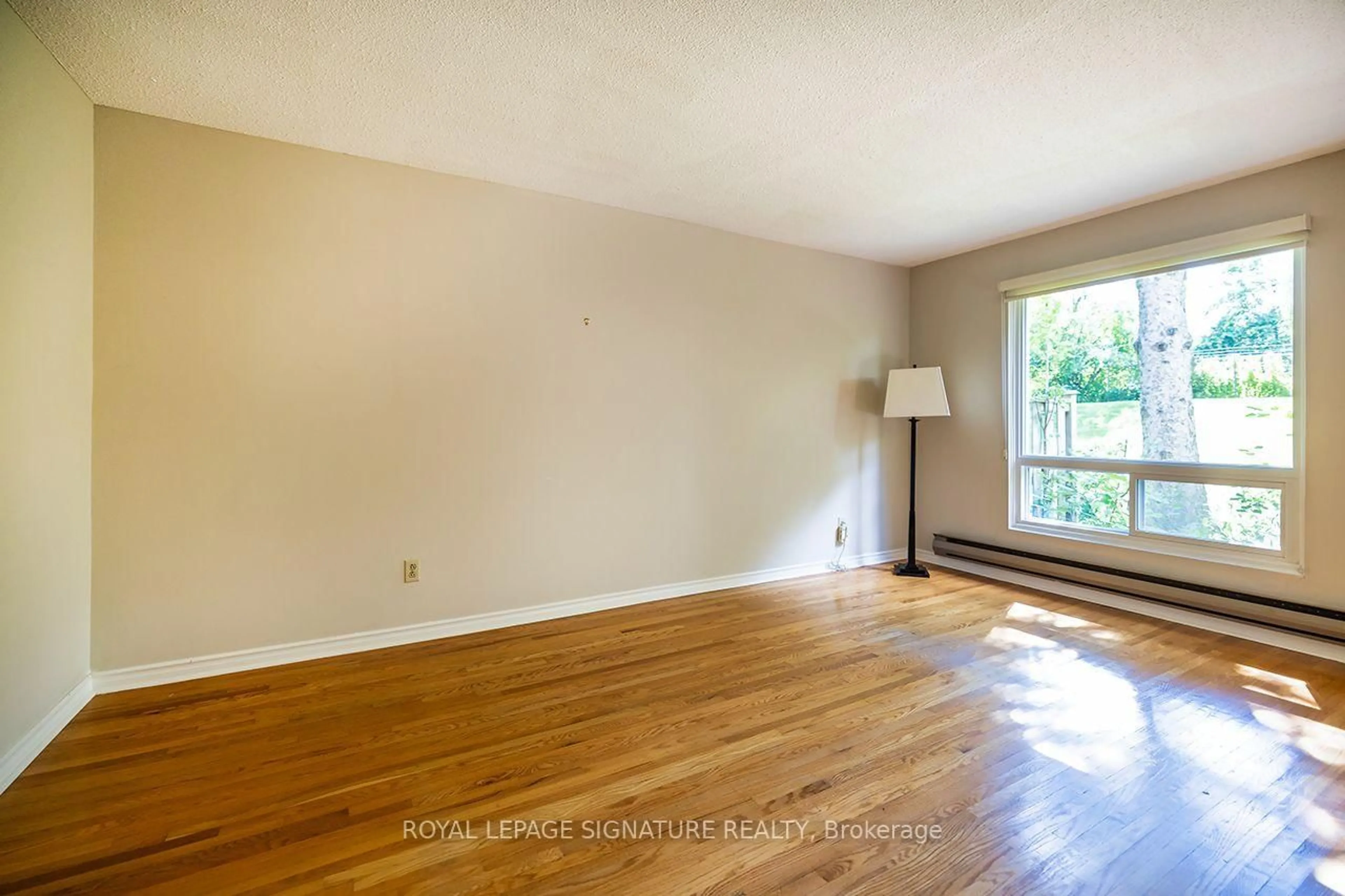 A pic of a room for 62 Thorny Vineway, Toronto Ontario M2J 4J2